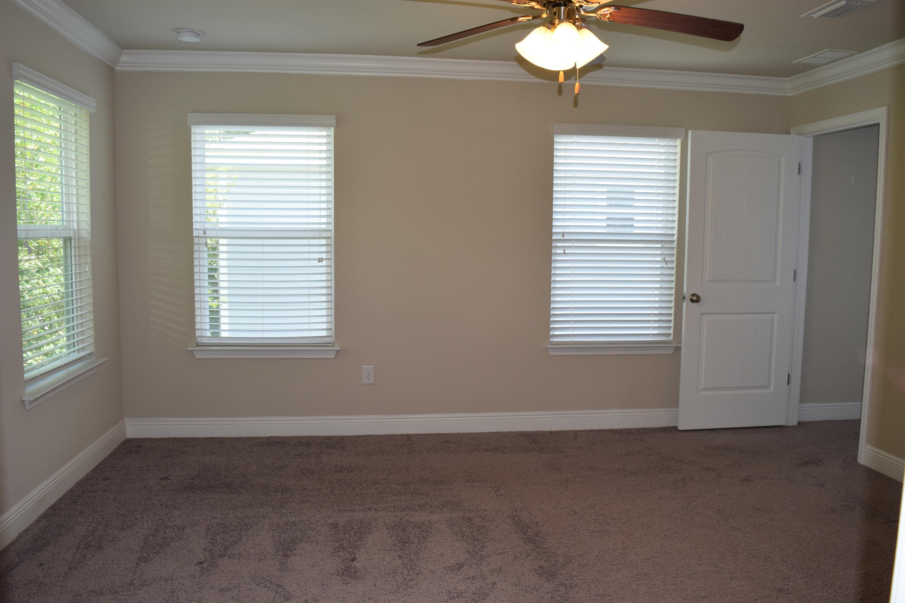 Mosaic Oaks - Residential Lease