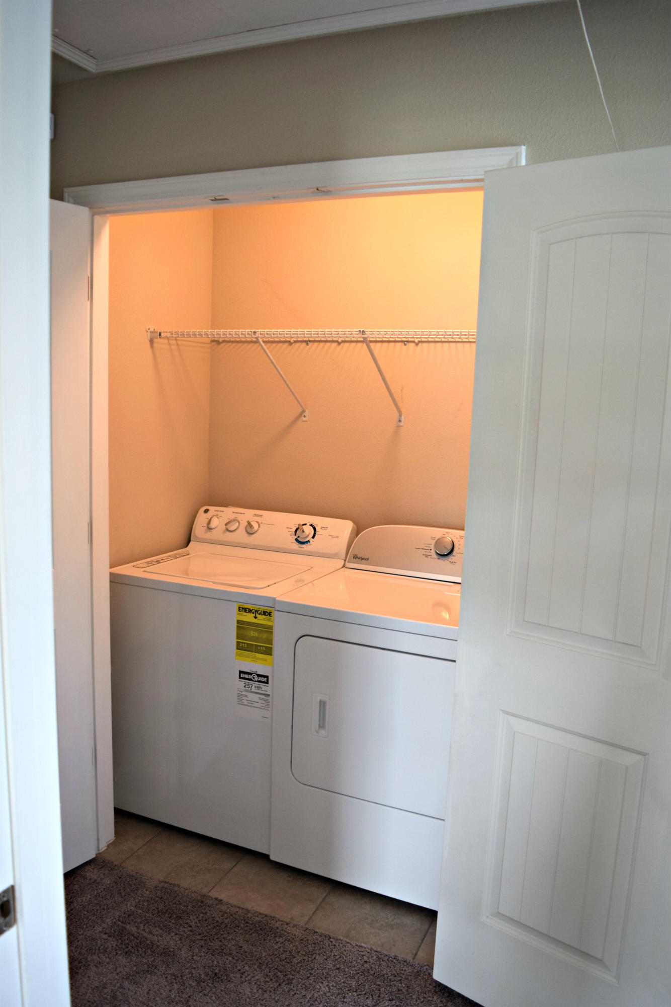 Mosaic Oaks - Residential Lease