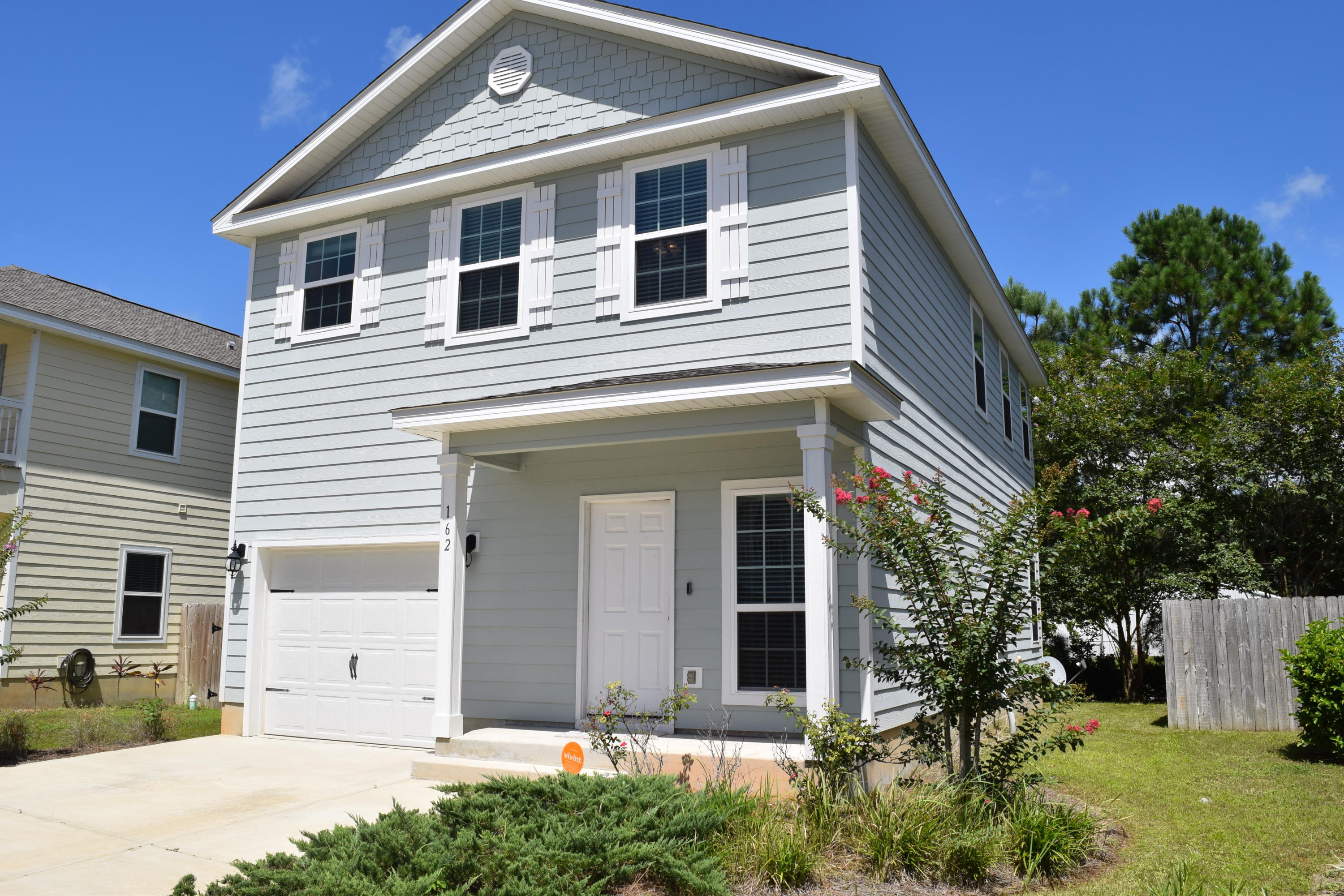 Mosaic Oaks - Residential Lease