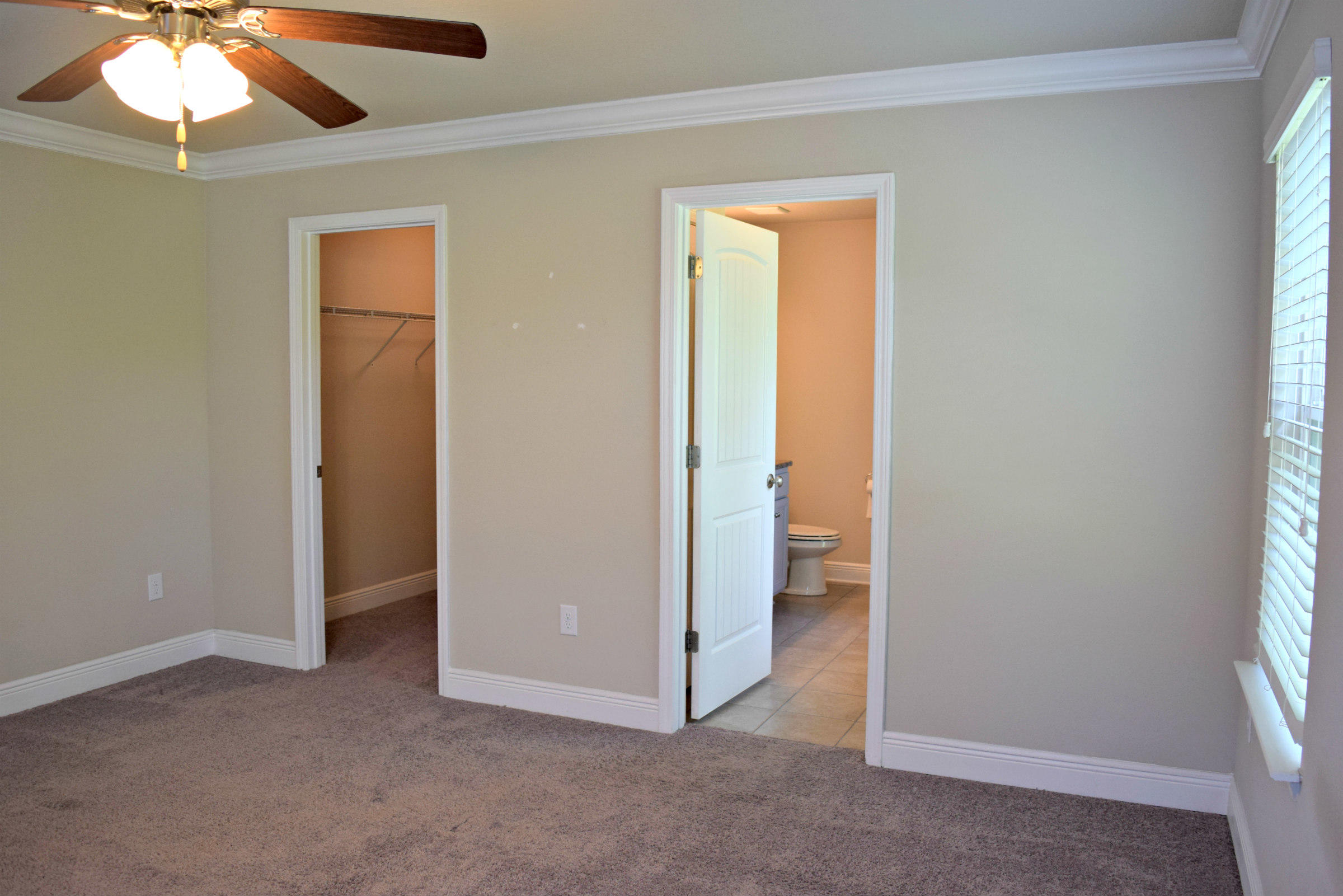 Mosaic Oaks - Residential Lease