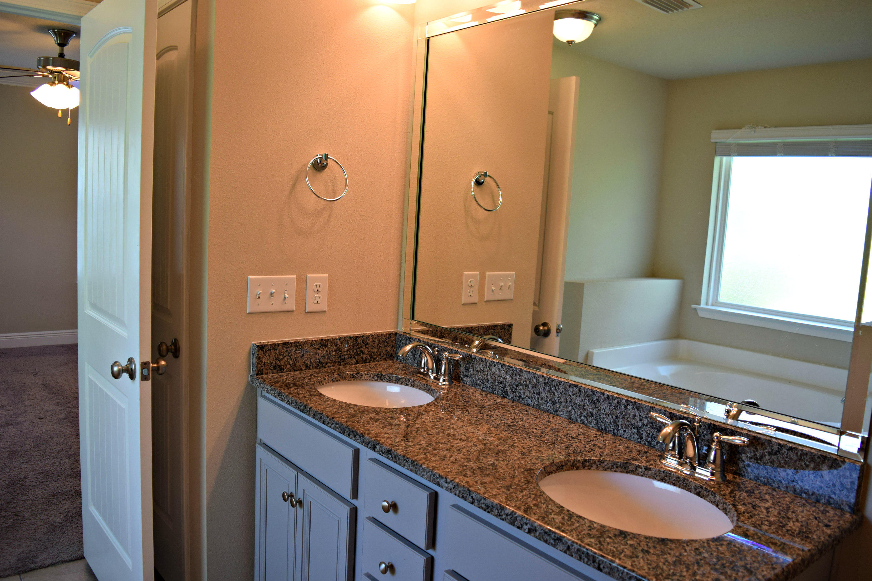 Mosaic Oaks - Residential Lease