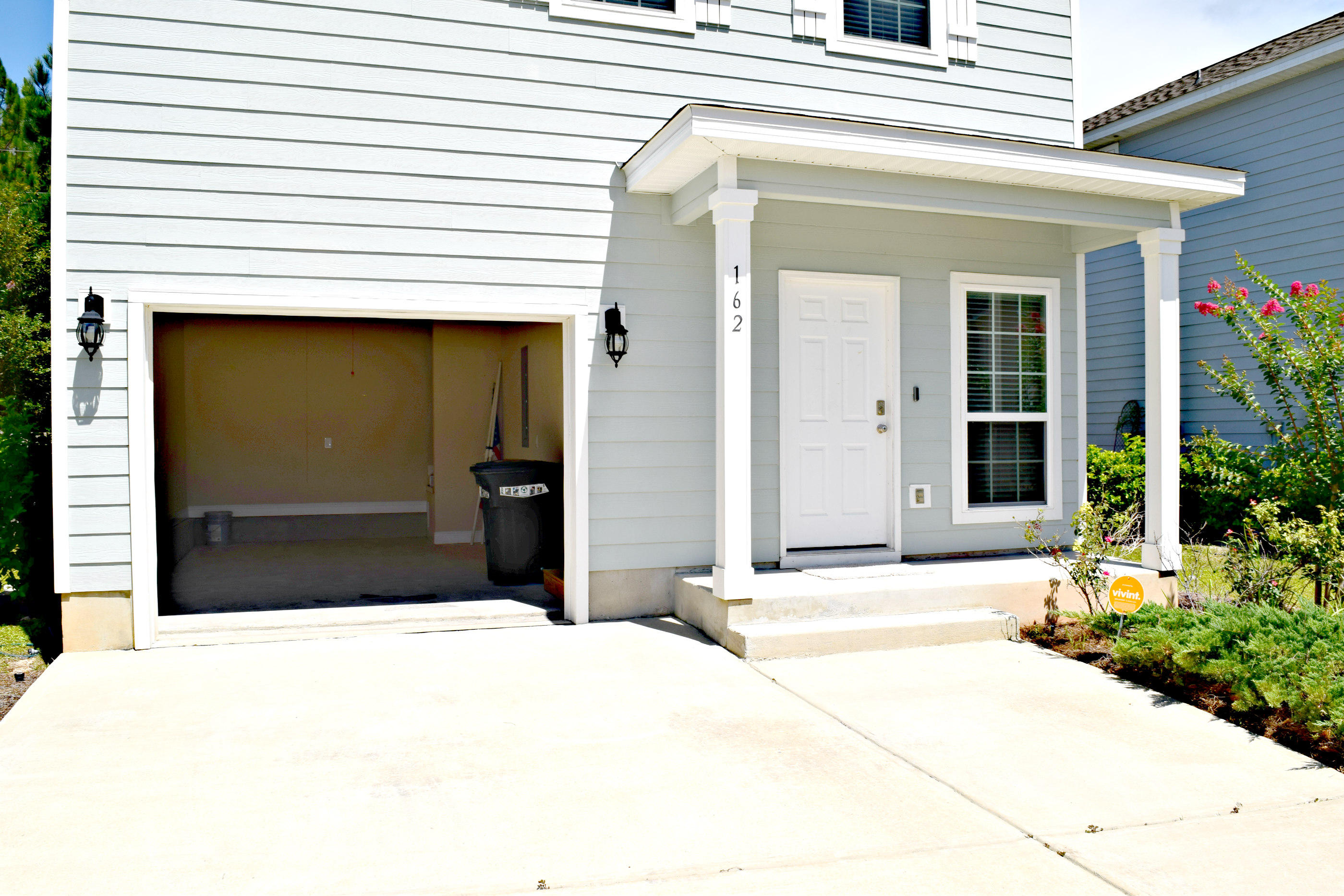 Mosaic Oaks - Residential Lease