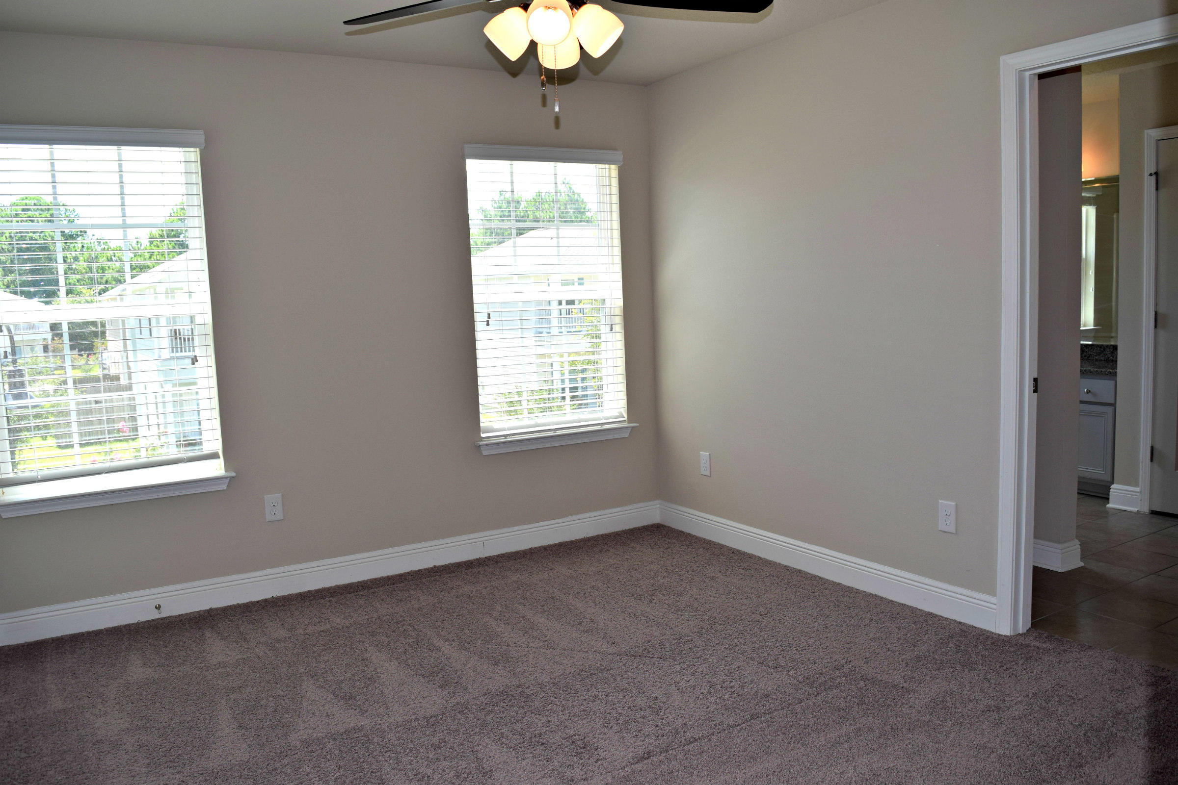 Mosaic Oaks - Residential Lease