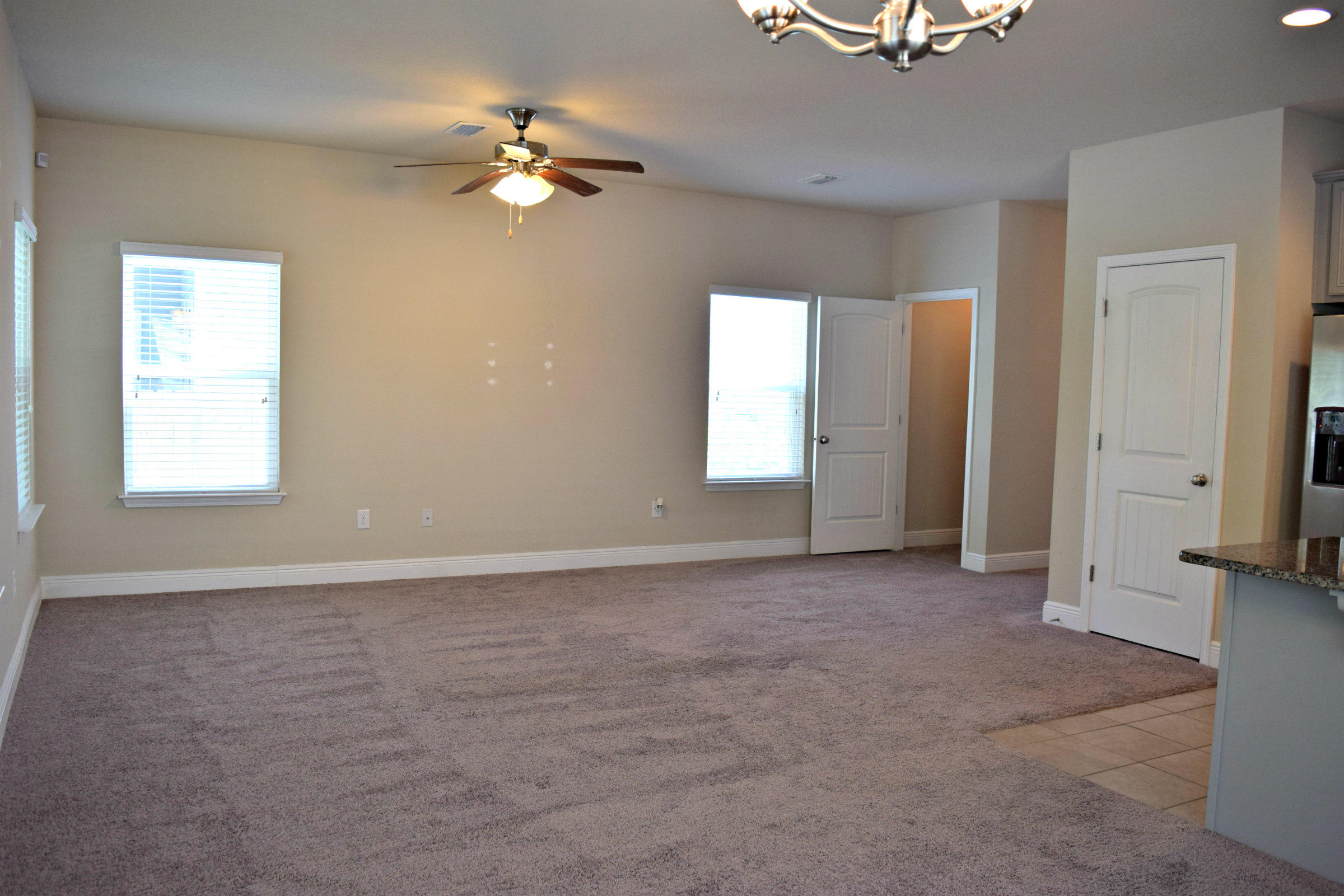 Mosaic Oaks - Residential Lease