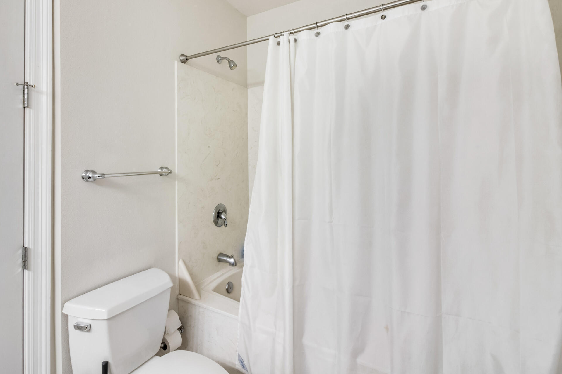 SIDES MORENO POINT WEST - Residential