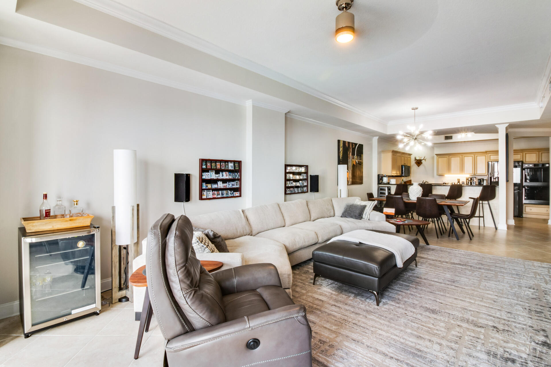 SIDES MORENO POINT WEST - Residential