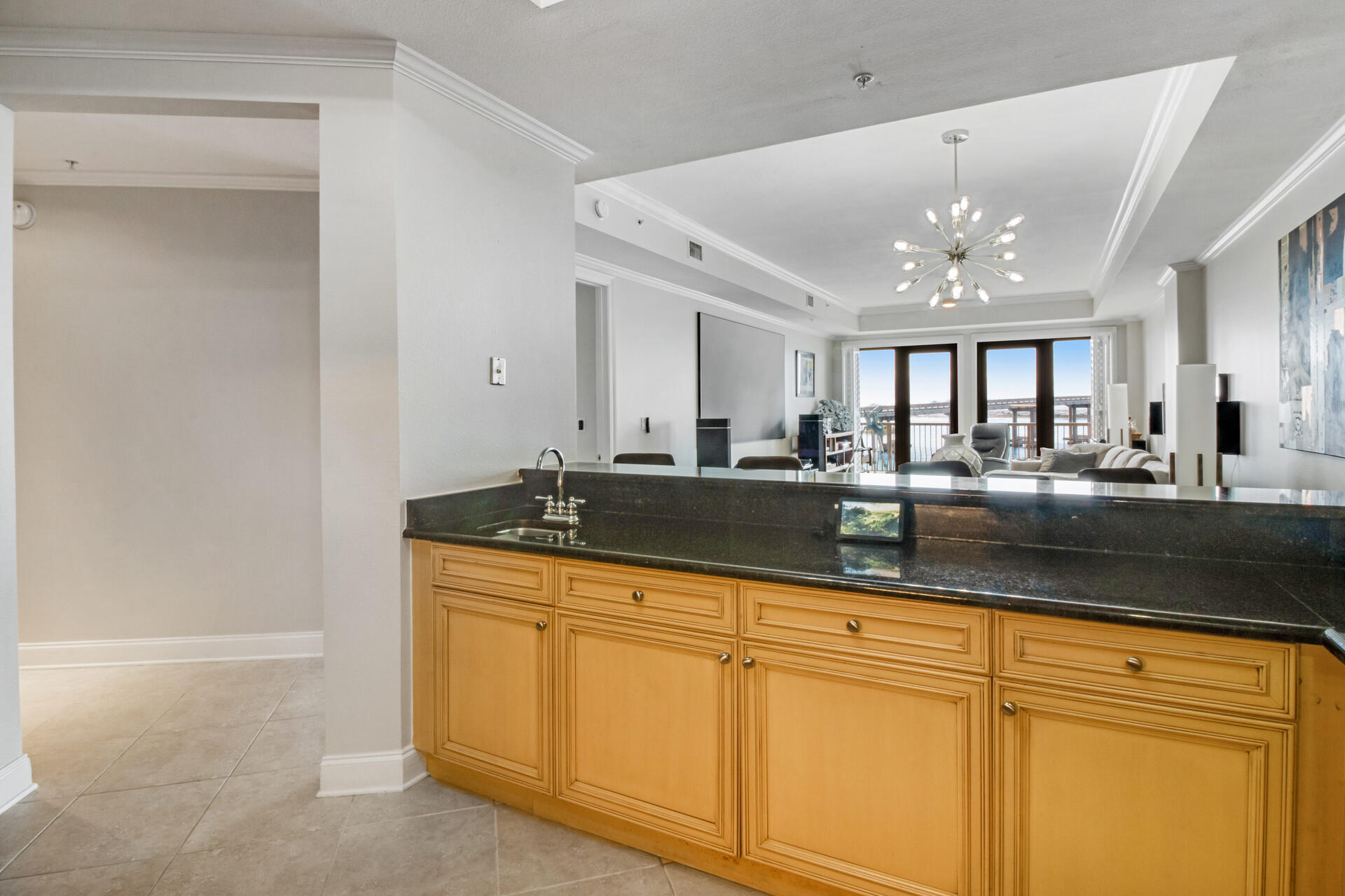 SIDES MORENO POINT WEST - Residential