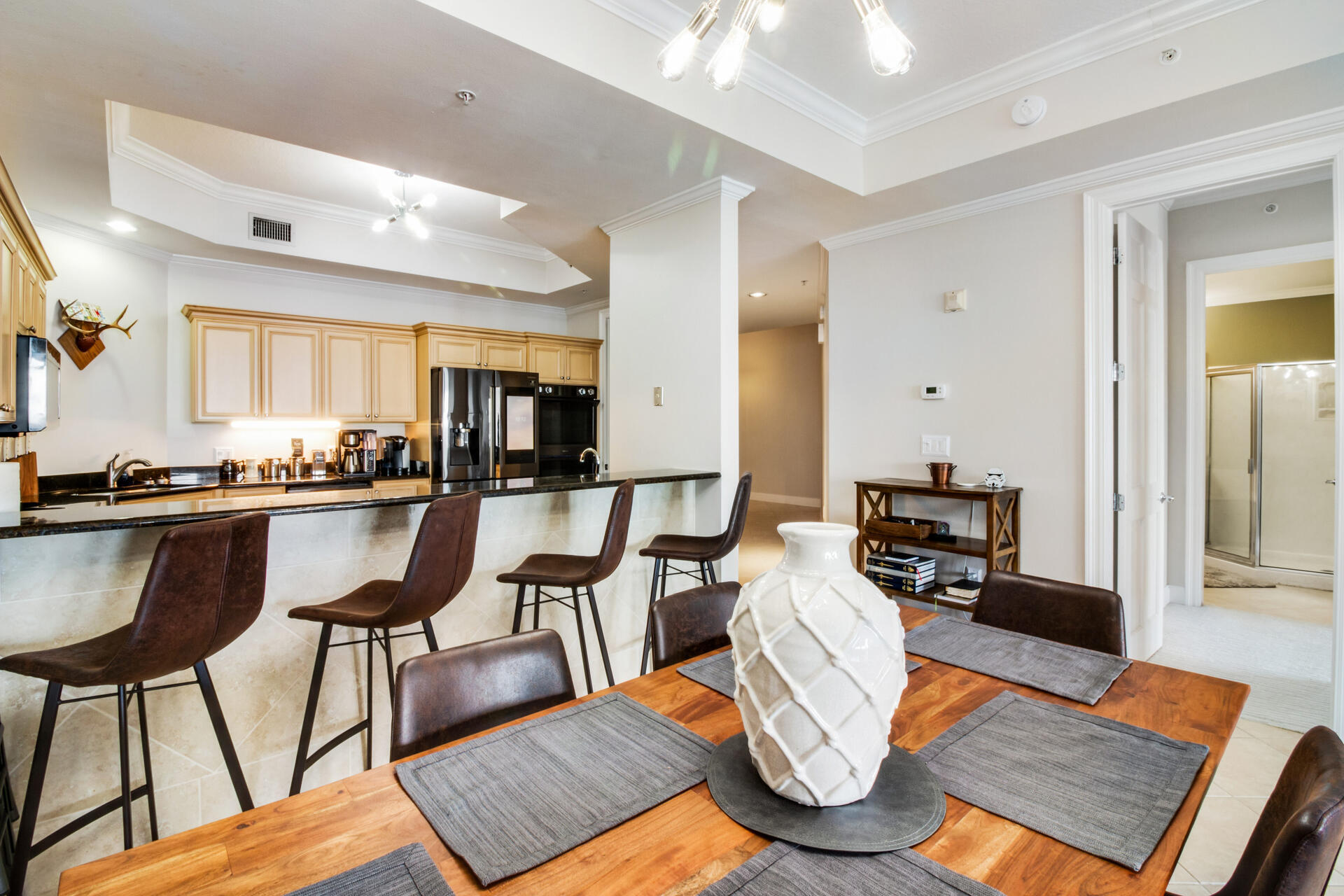 SIDES MORENO POINT WEST - Residential