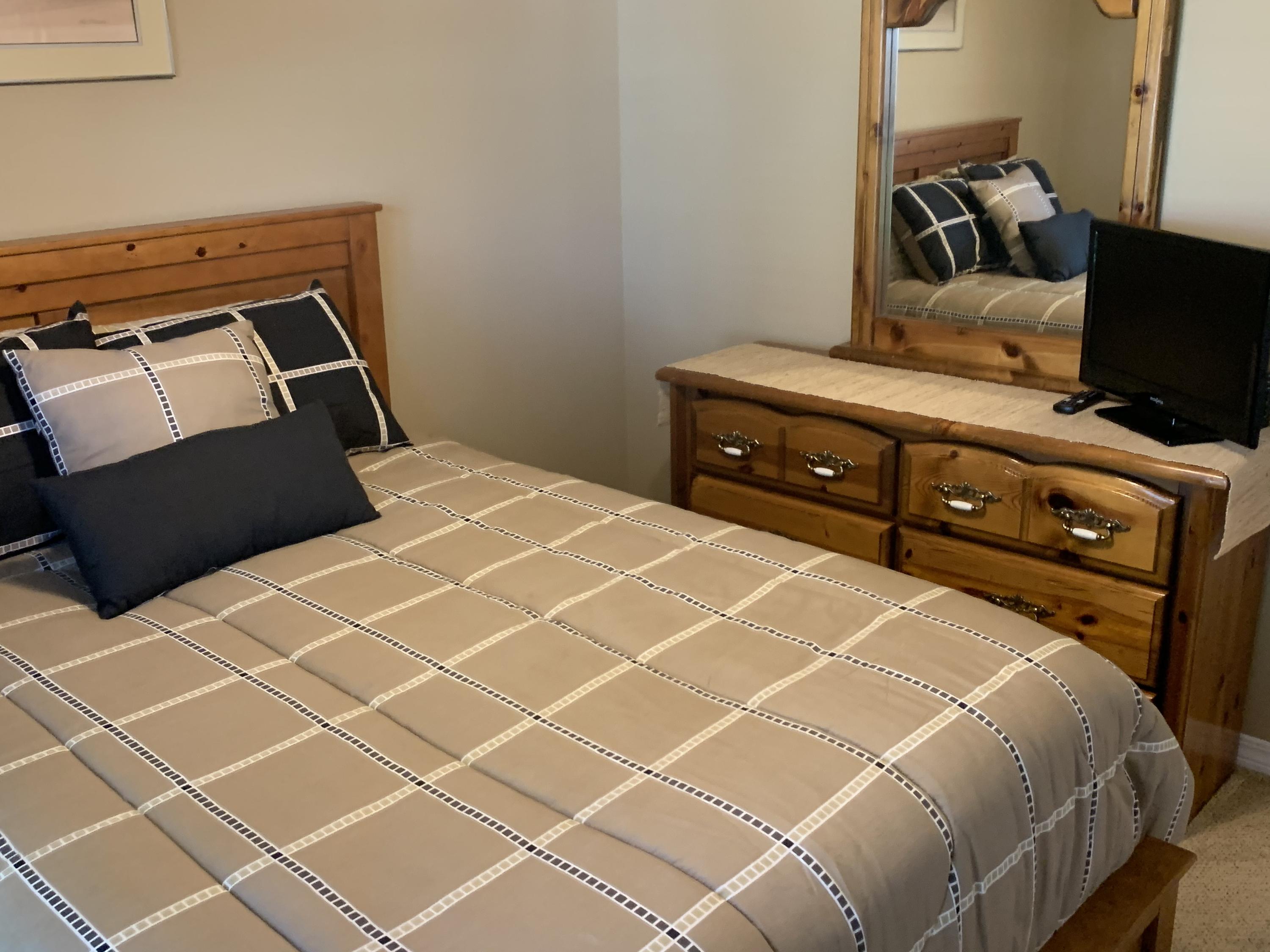 AZALEA GARDENS DESTIN - Residential