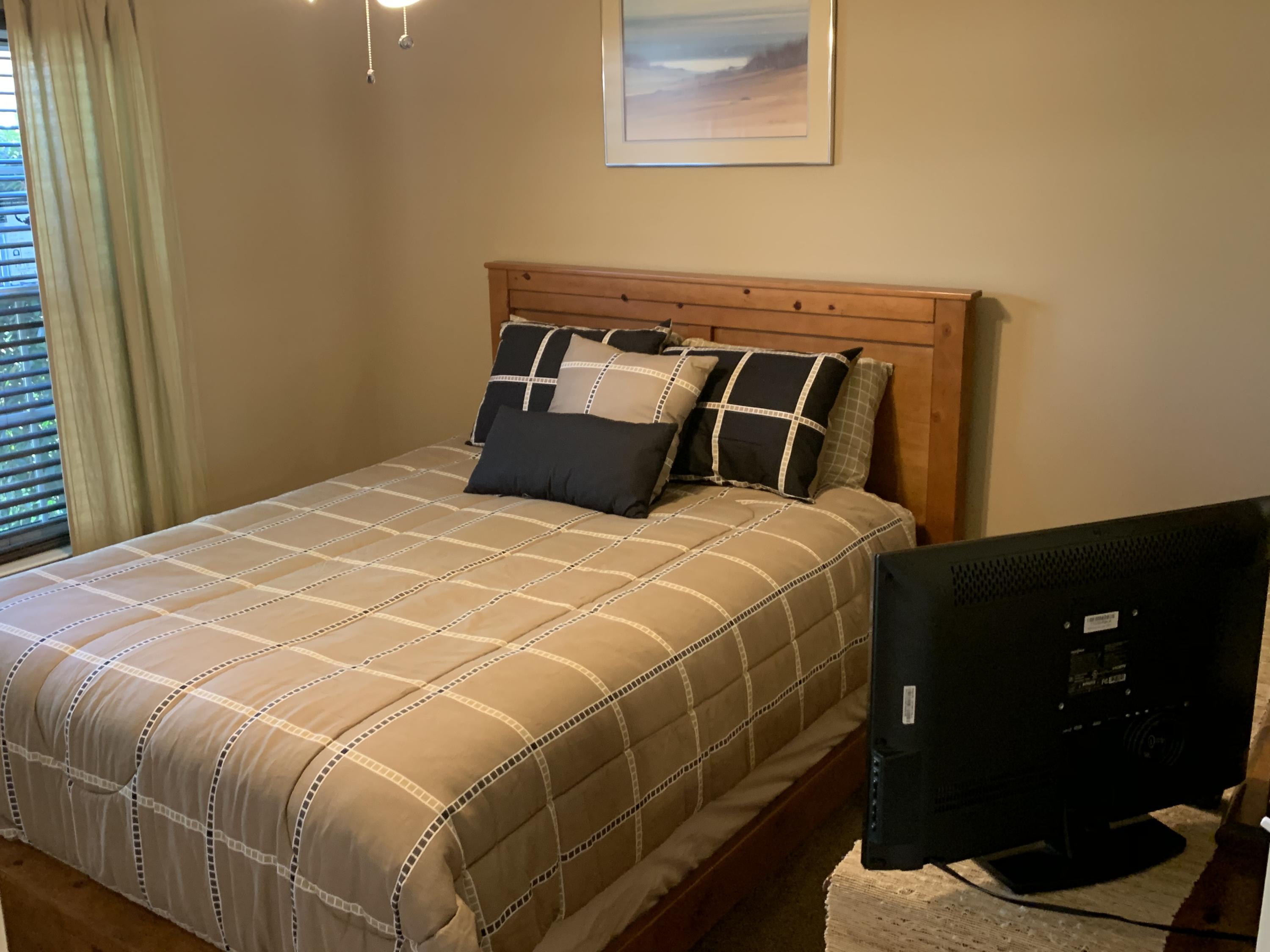 AZALEA GARDENS DESTIN - Residential