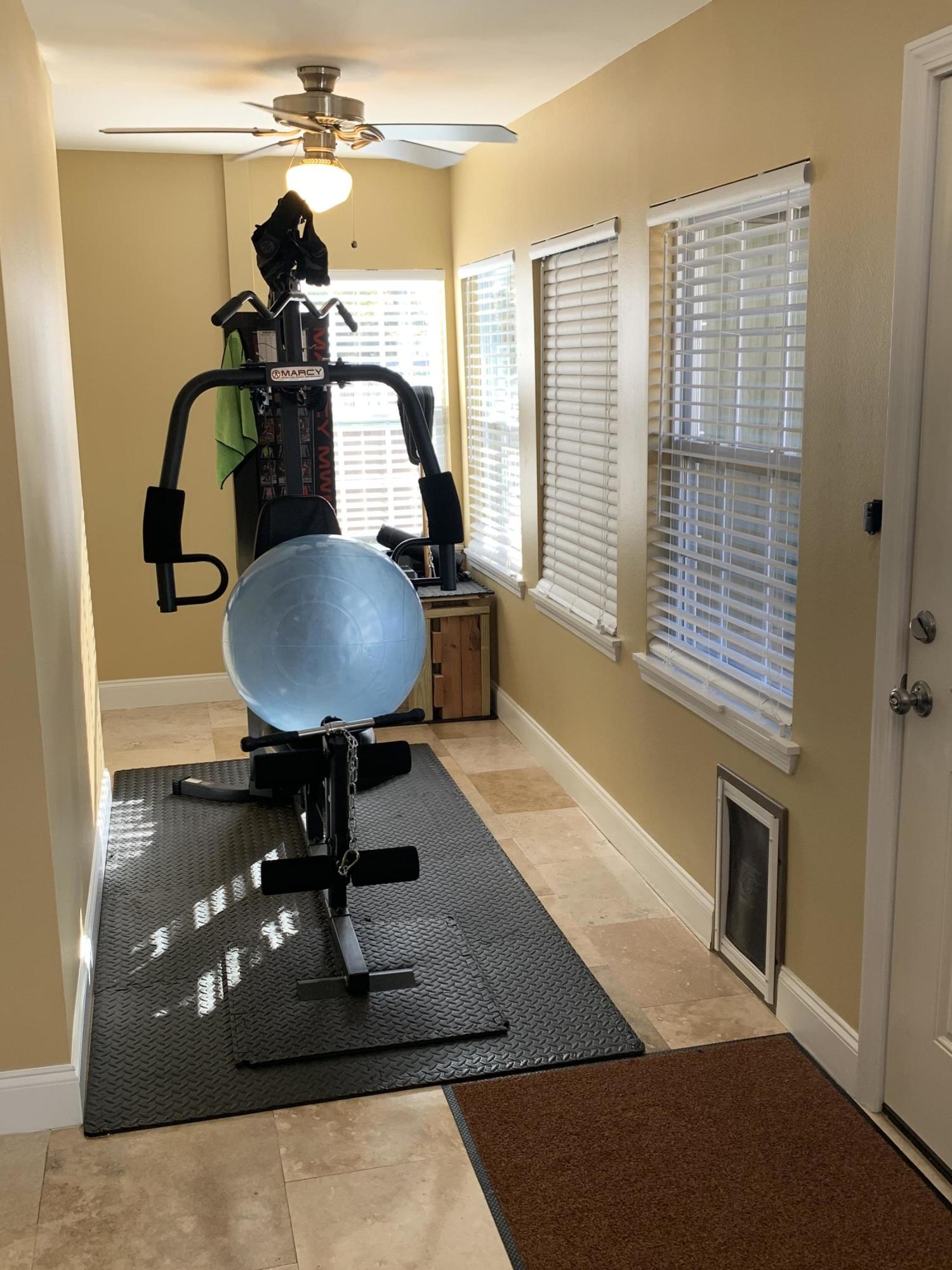 AZALEA GARDENS DESTIN - Residential