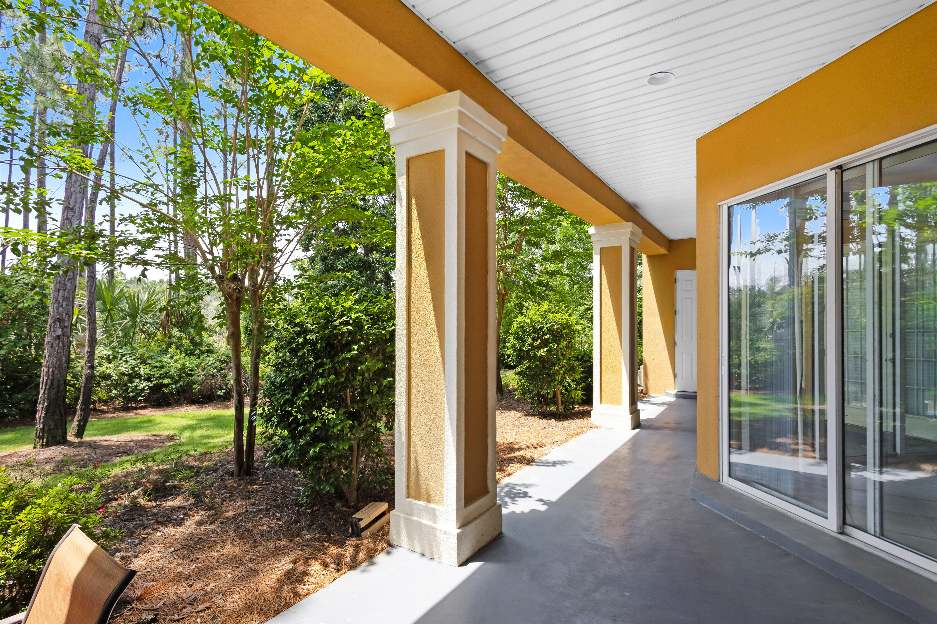 CRYSTAL COVE - Residential