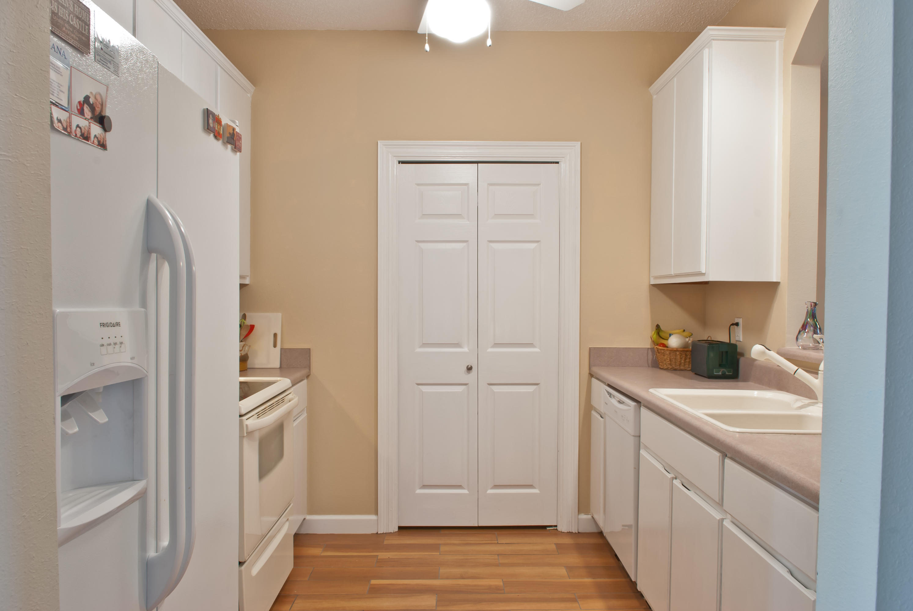 ESCADA - Residential