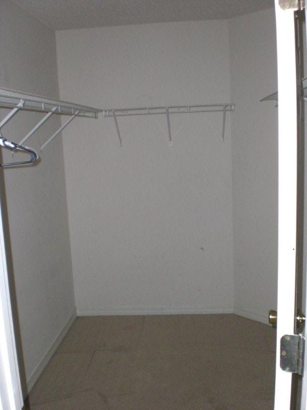 WESTVIEW ESTATES - Residential Lease