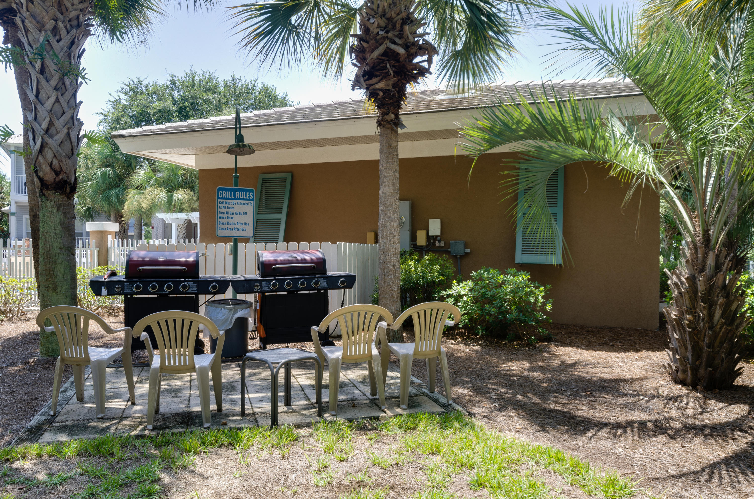 OLD FLORIDA COTTAGES - Residential