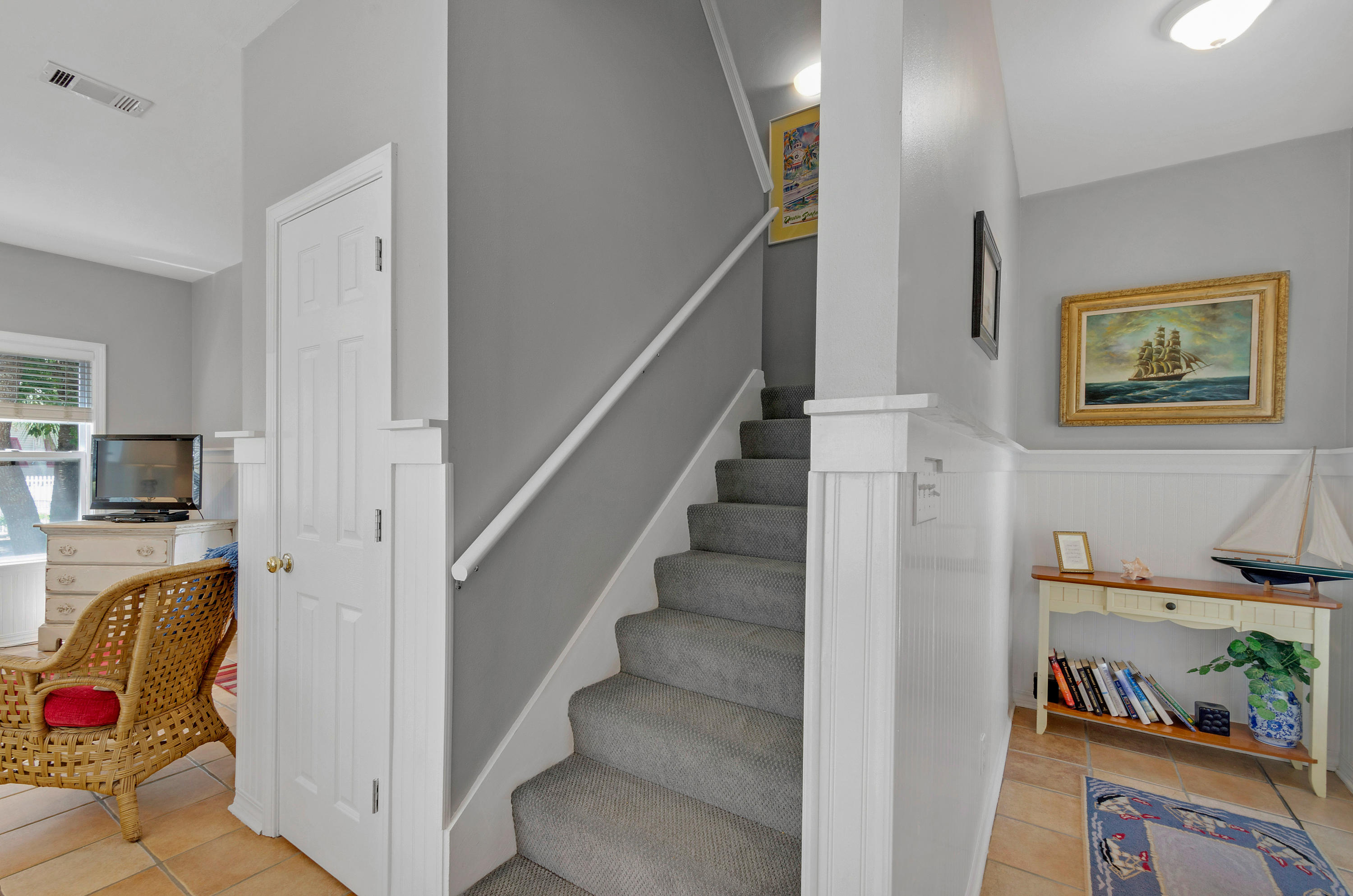 OLD FLORIDA COTTAGES - Residential