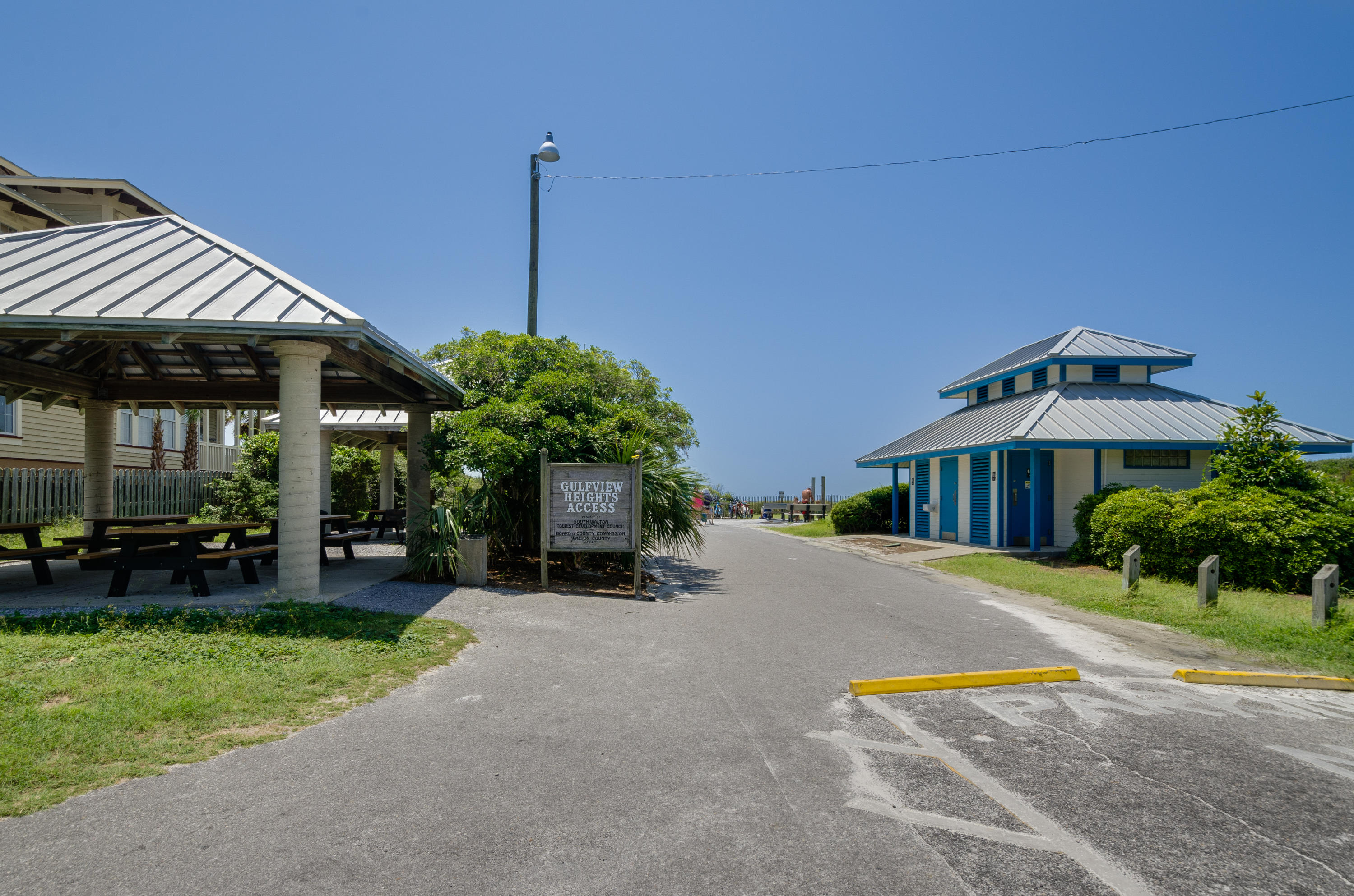 OLD FLORIDA COTTAGES - Residential