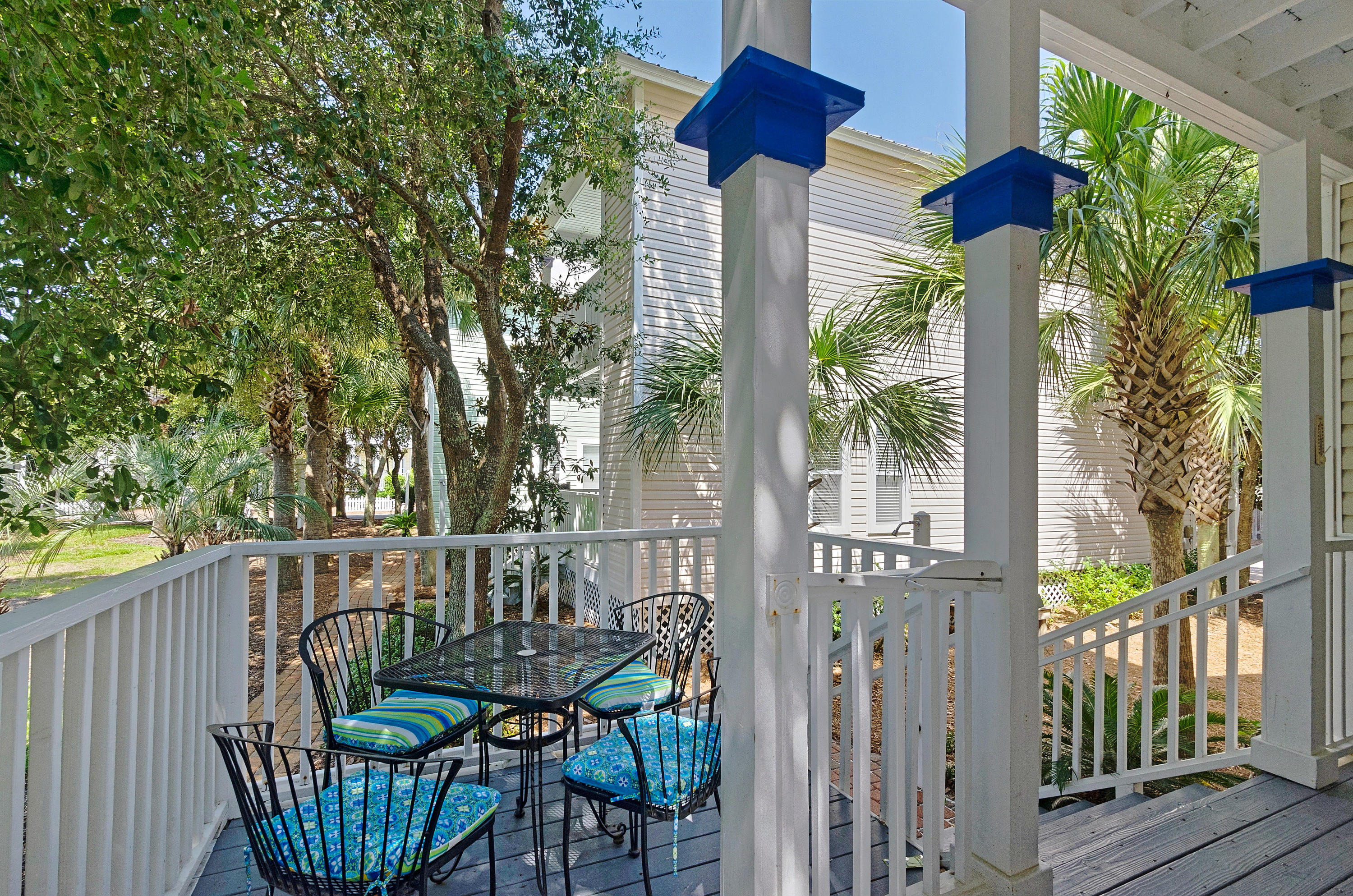 OLD FLORIDA COTTAGES - Residential