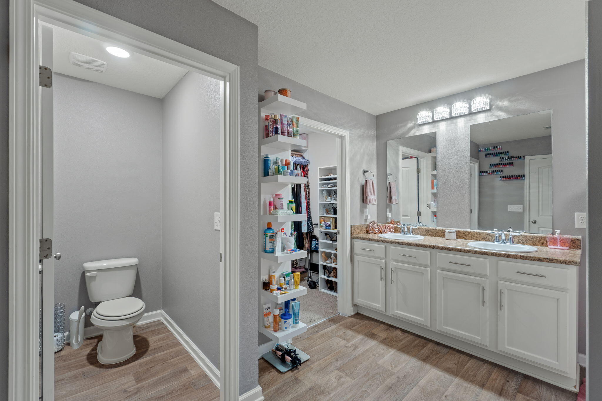 MONTICELLO ESTATES - Residential