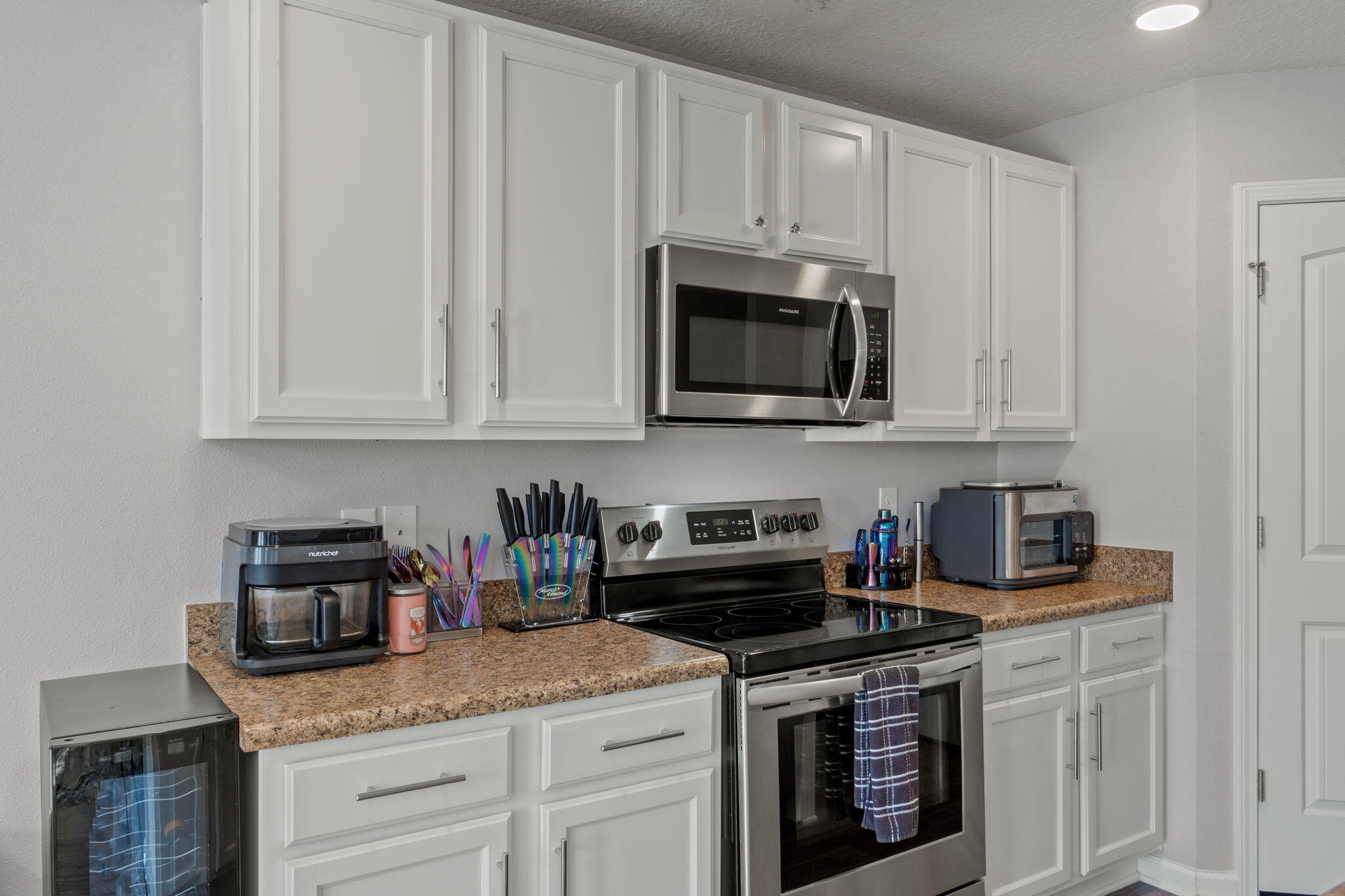 MONTICELLO ESTATES - Residential