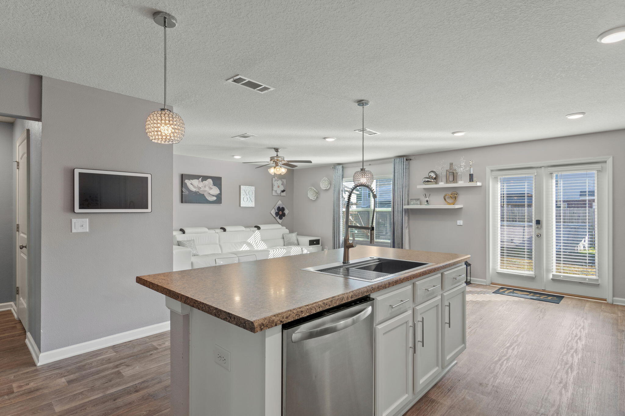 MONTICELLO ESTATES - Residential