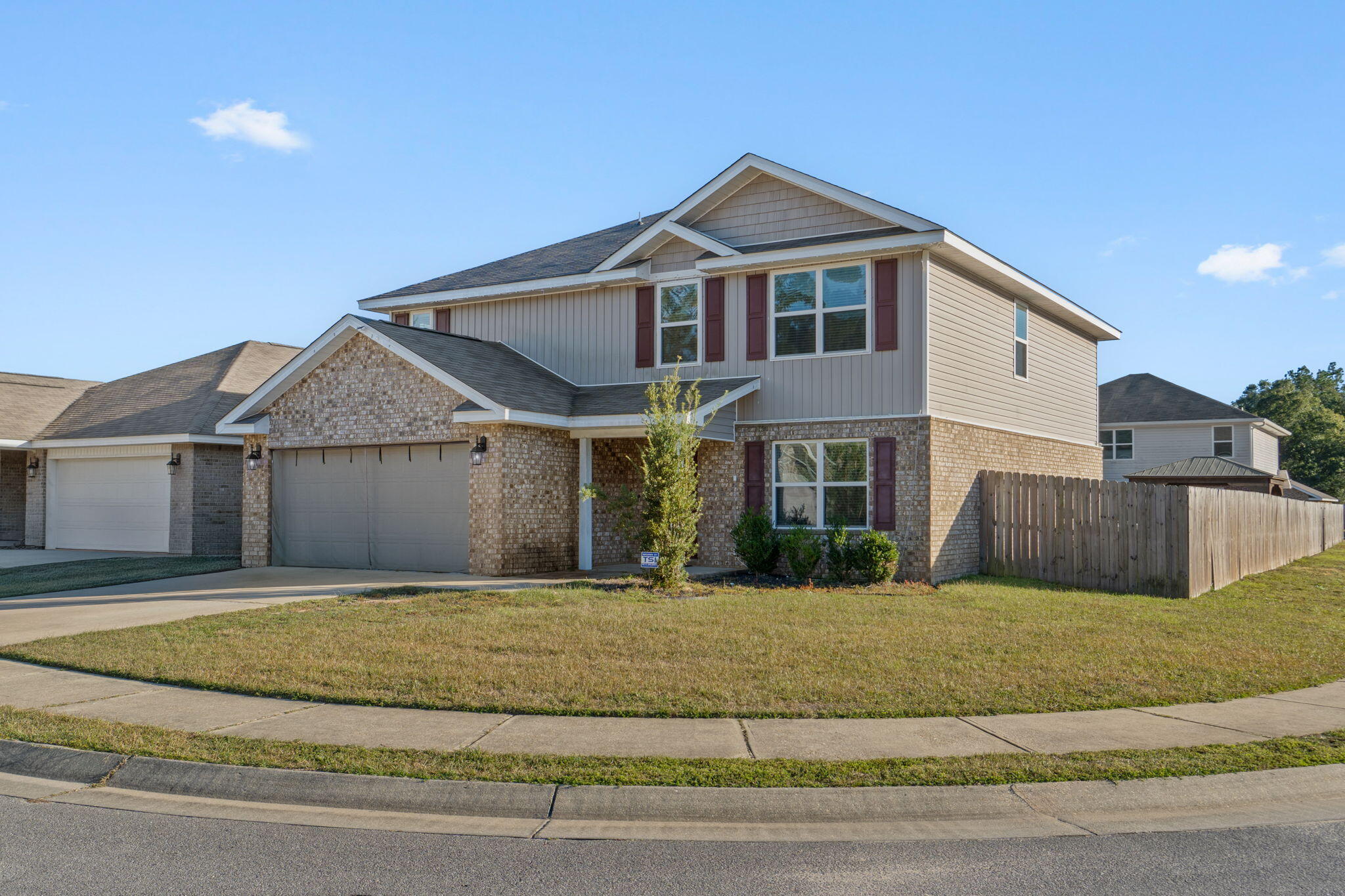 MONTICELLO ESTATES - Residential