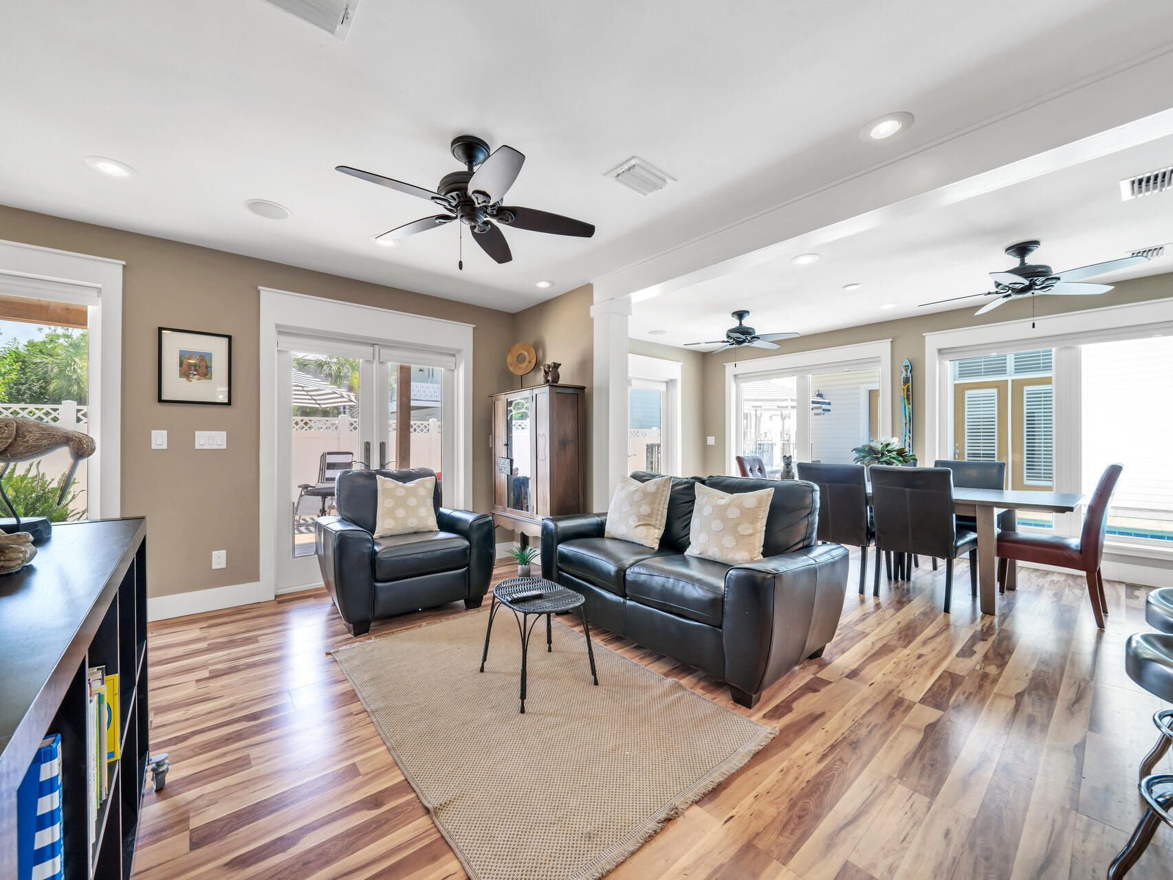 CRYSTAL BEACH - Residential