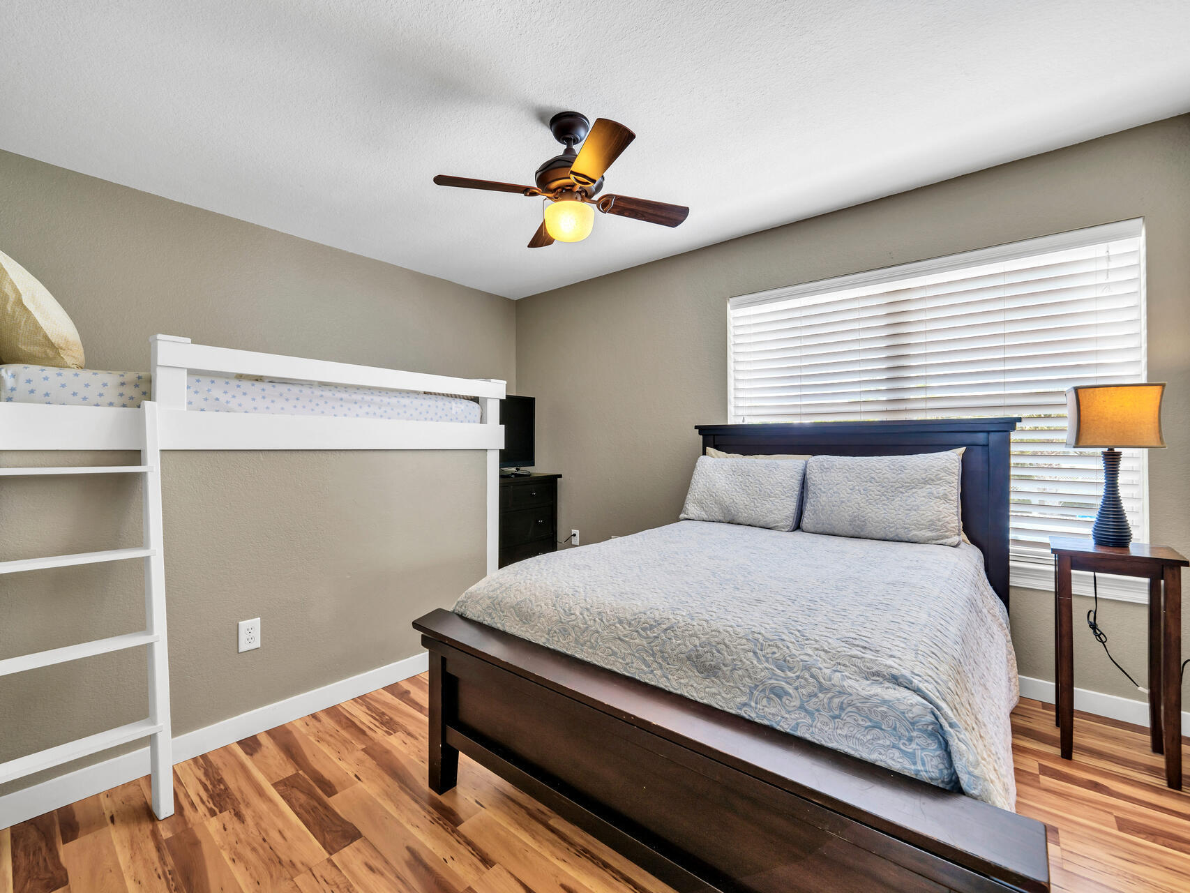 CRYSTAL BEACH - Residential