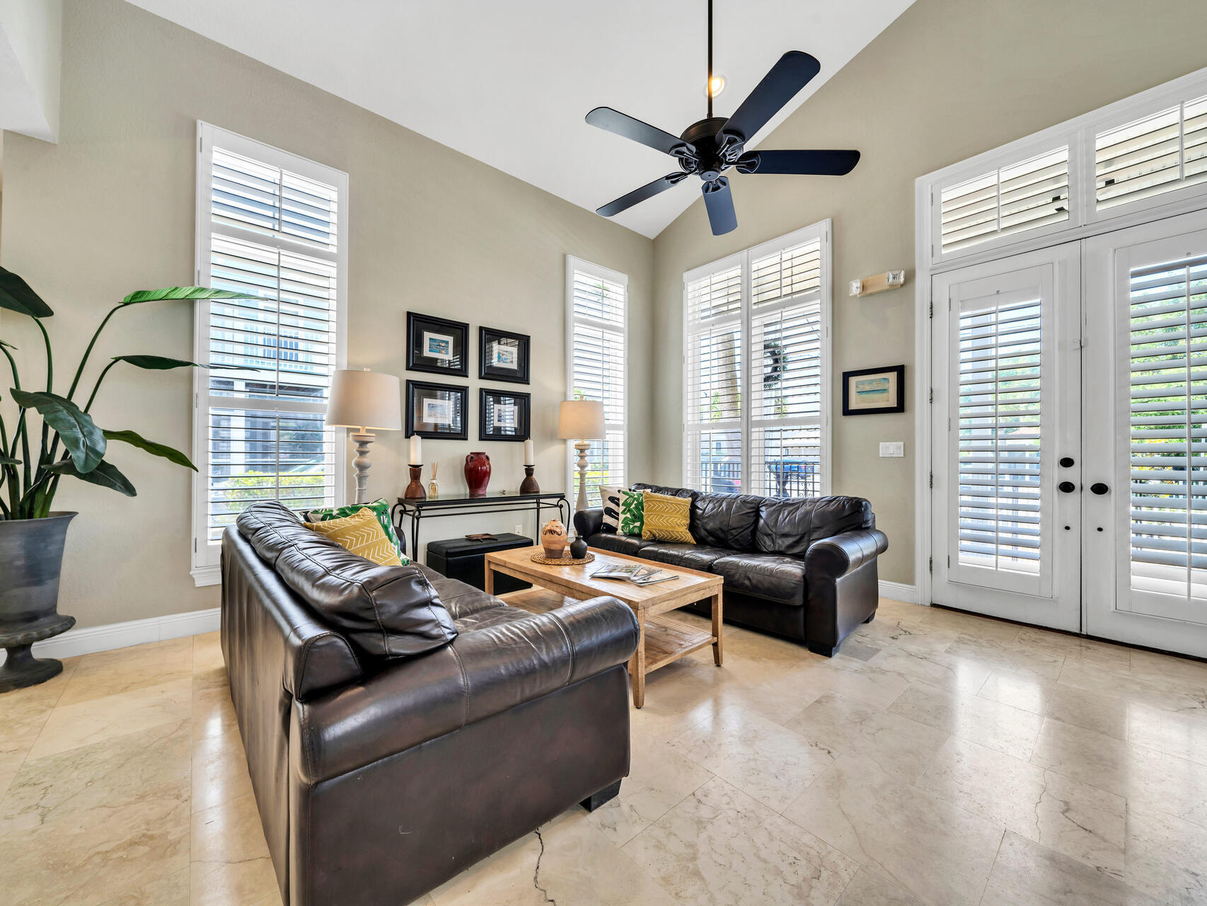 CRYSTAL BEACH - Residential