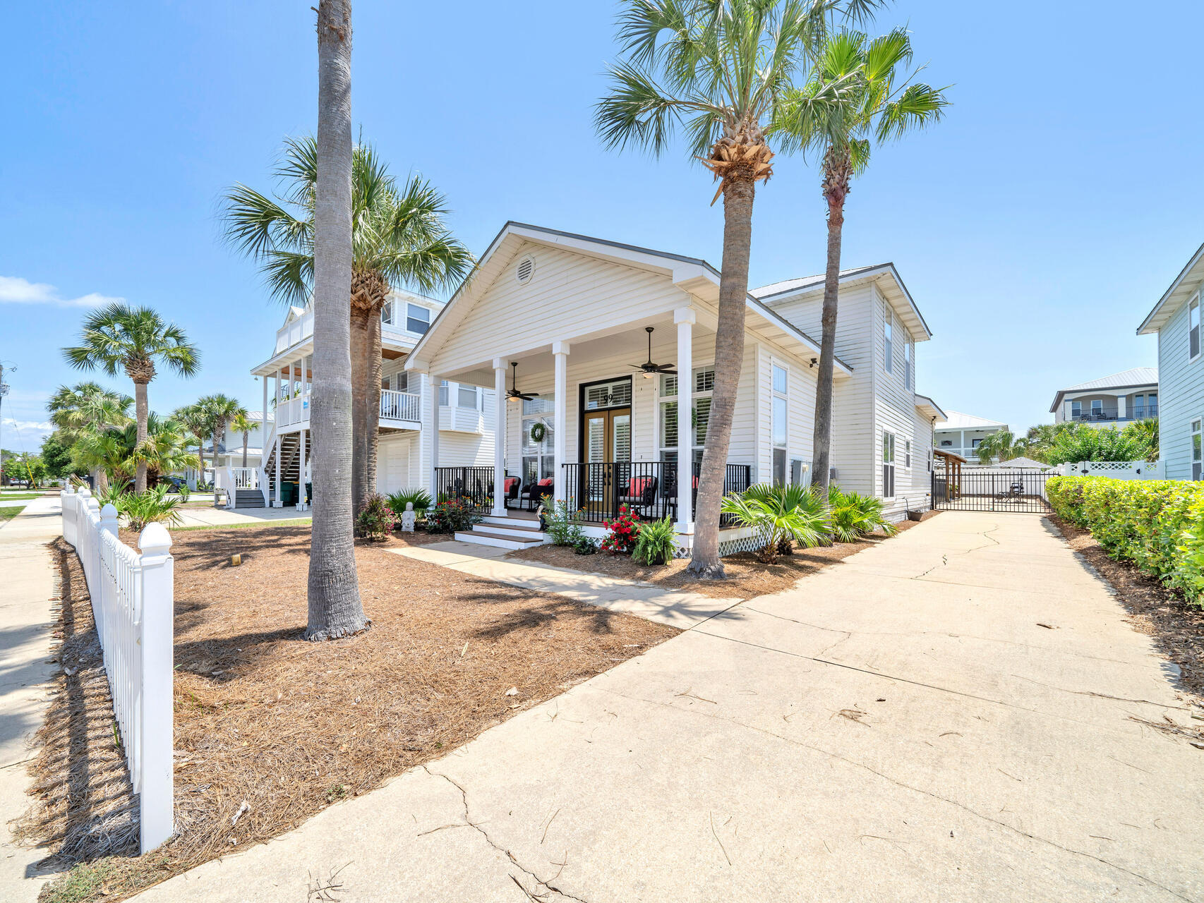 CRYSTAL BEACH - Residential