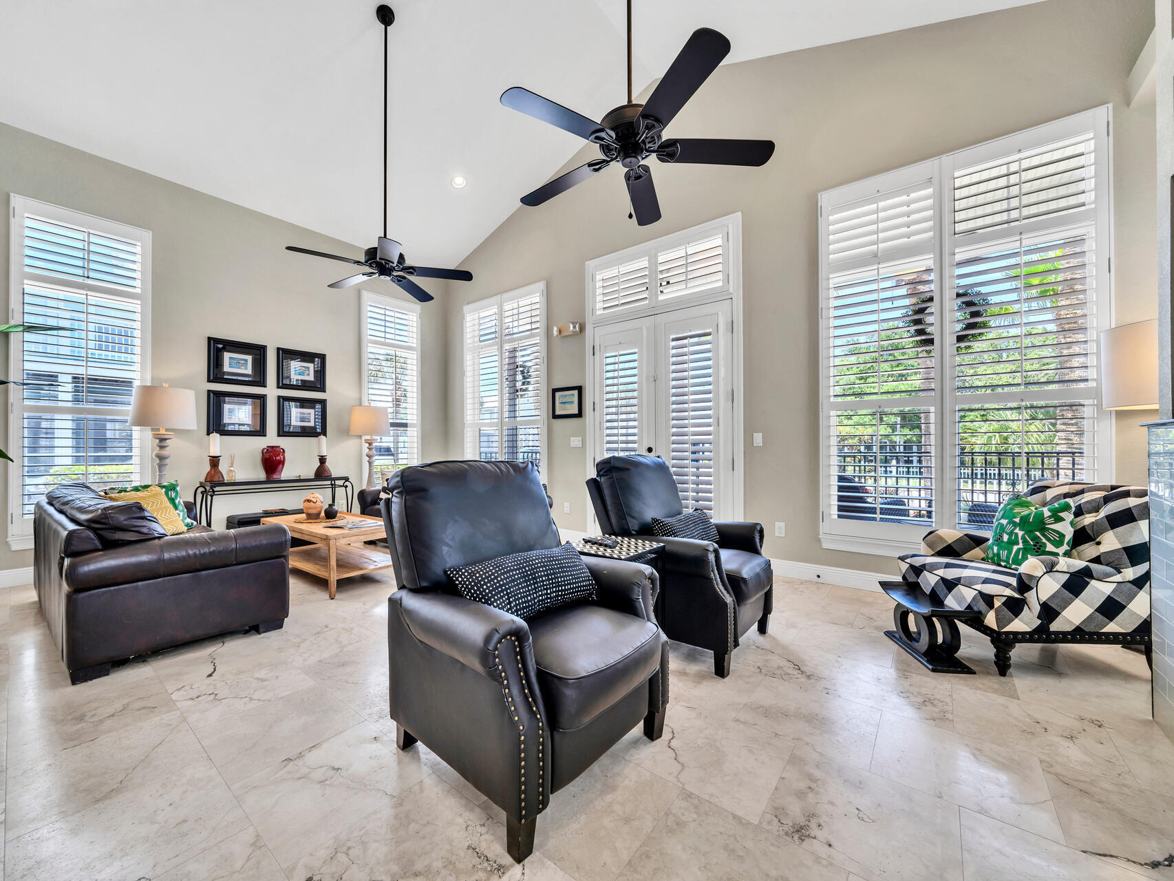 CRYSTAL BEACH - Residential