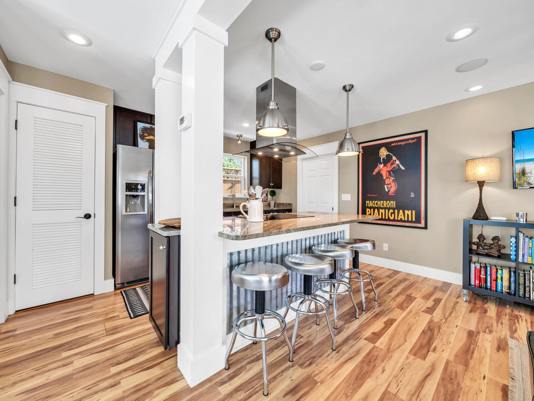 CRYSTAL BEACH - Residential