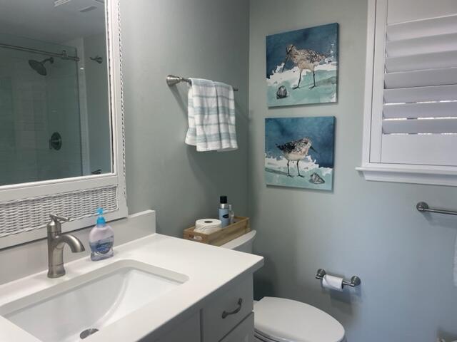 HARBOUR POINT CONDO - Residential