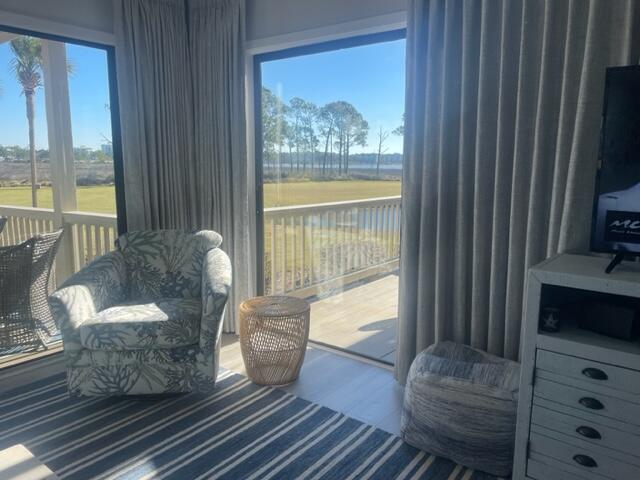 HARBOUR POINT CONDO - Residential