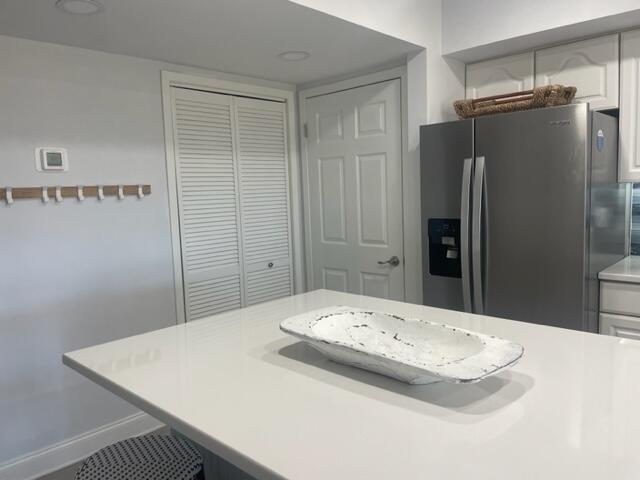 HARBOUR POINT CONDO - Residential