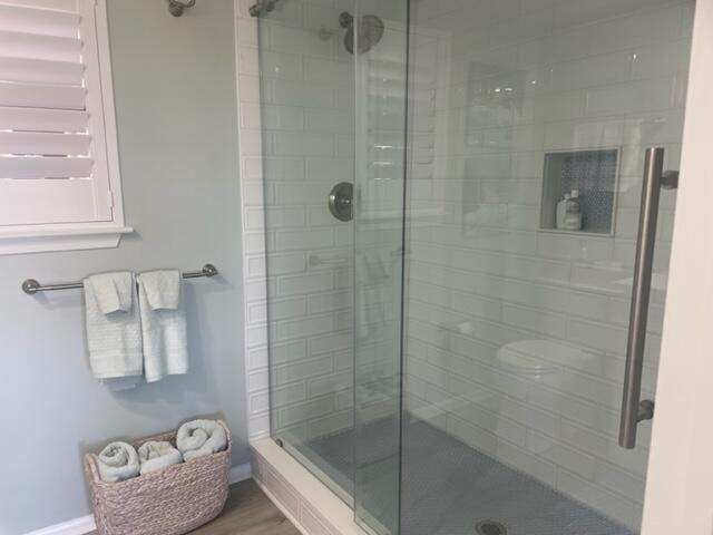 HARBOUR POINT CONDO - Residential