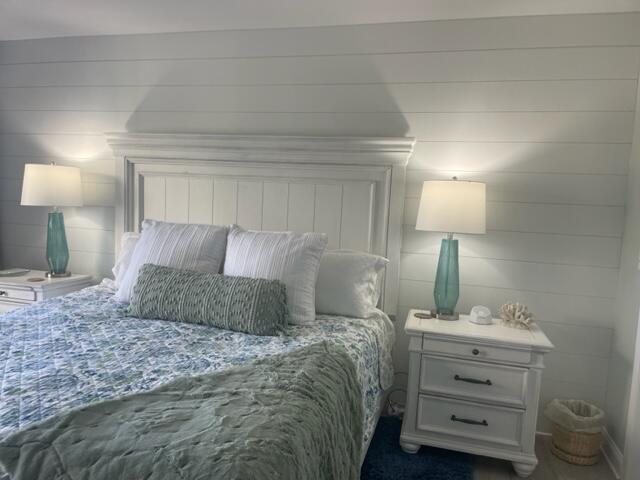 HARBOUR POINT CONDO - Residential