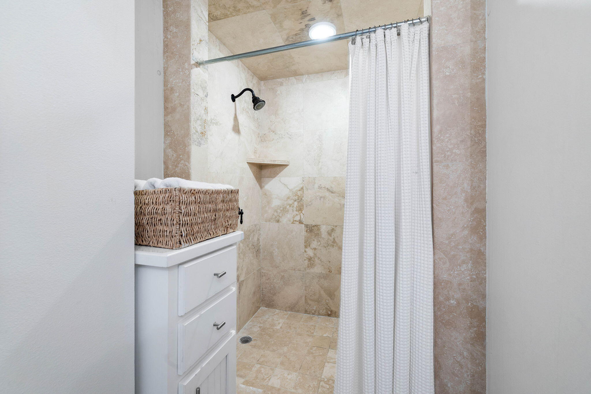 WHITES GULFVIEW ESTATES 2ND ADDN - Residential