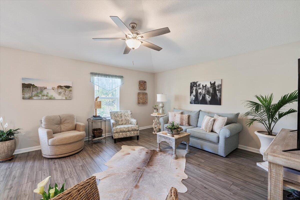 RIVERWALK PH I - Residential