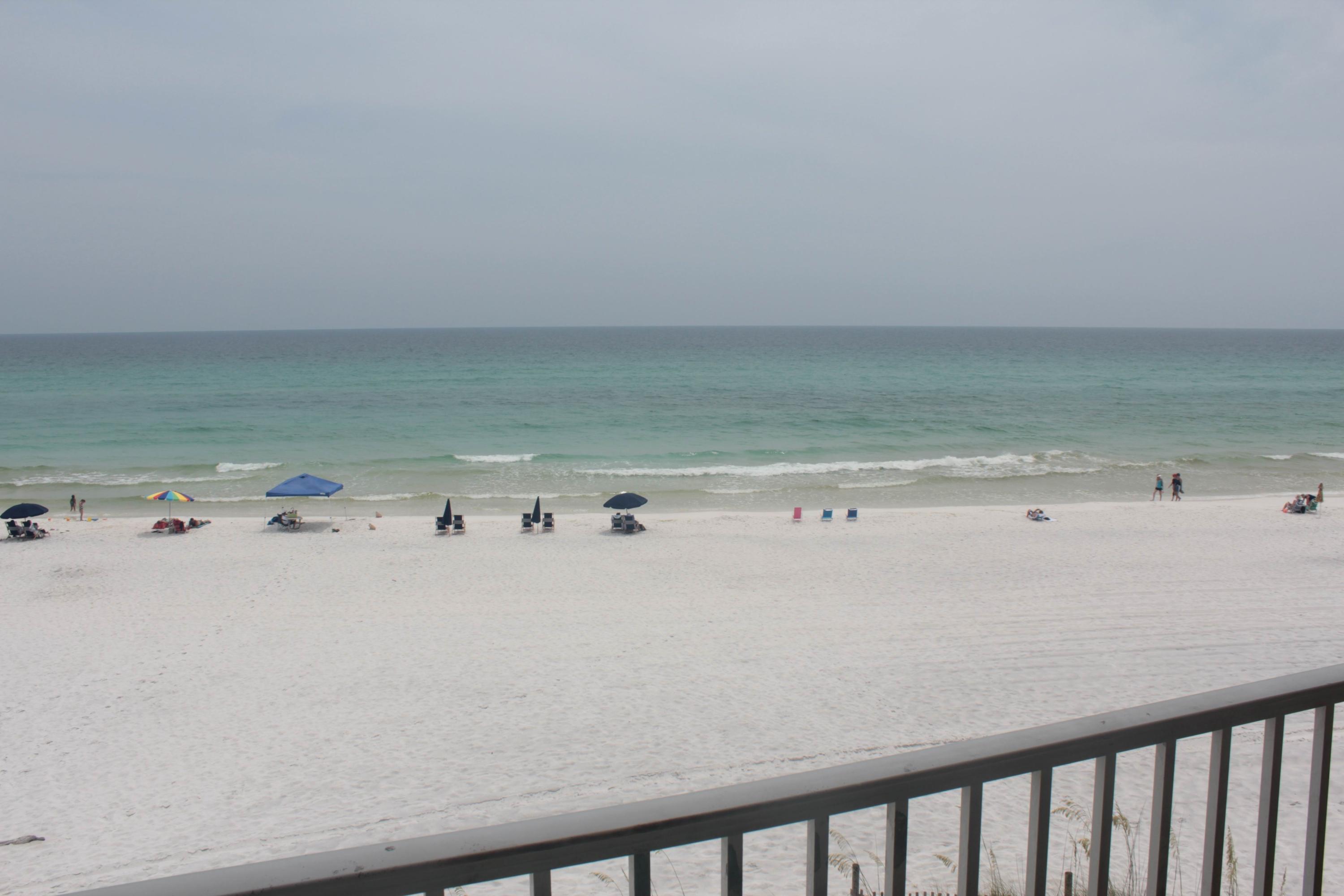 EASTERN SHORES CONDO PH 1 - Residential