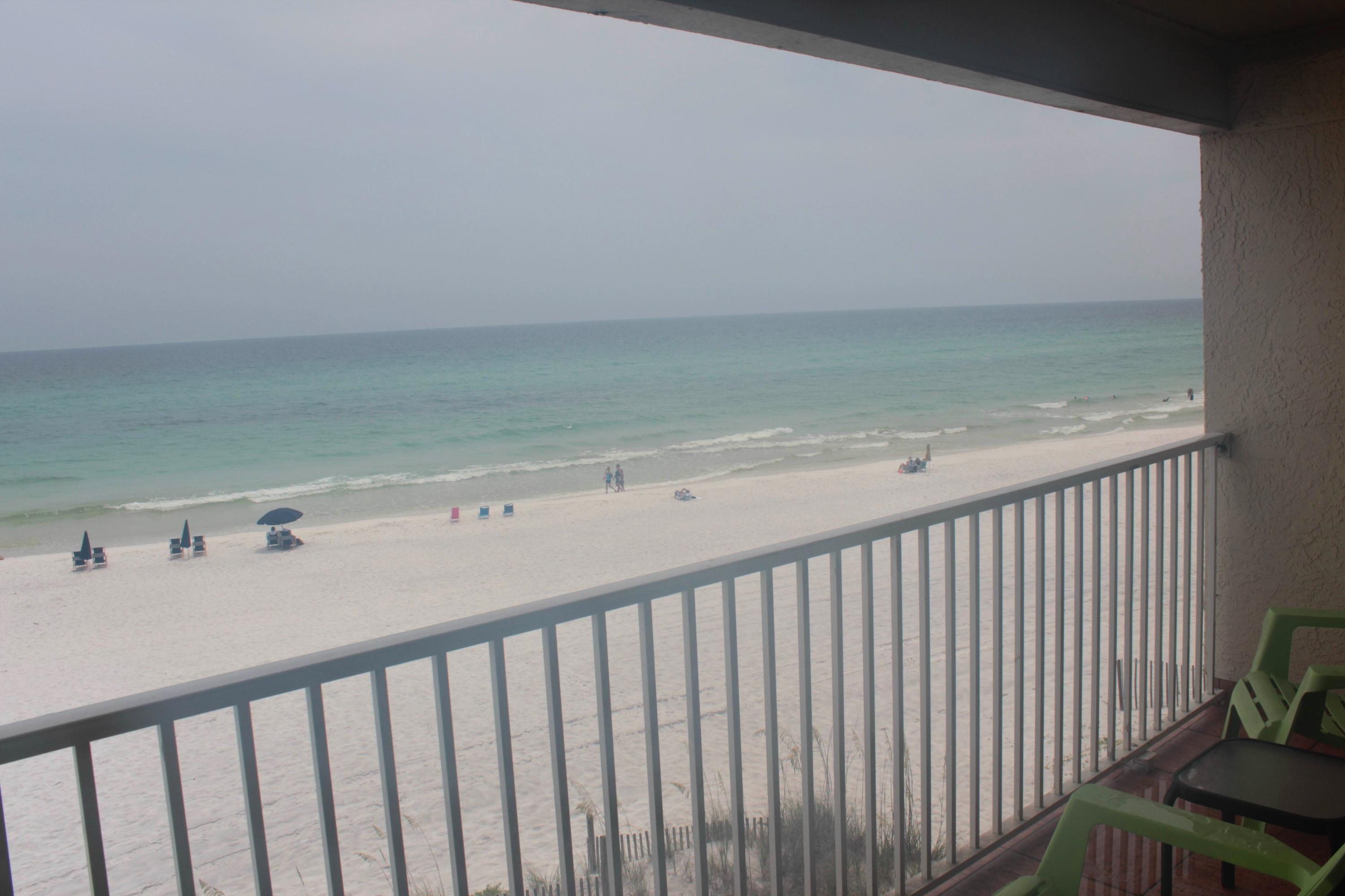 EASTERN SHORES CONDO PH 1 - Residential