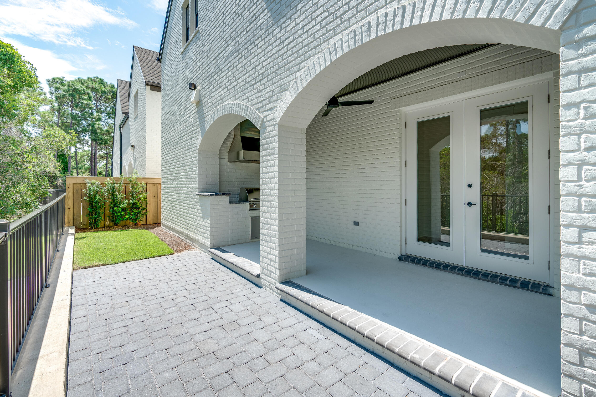 Ridgewalk - Residential