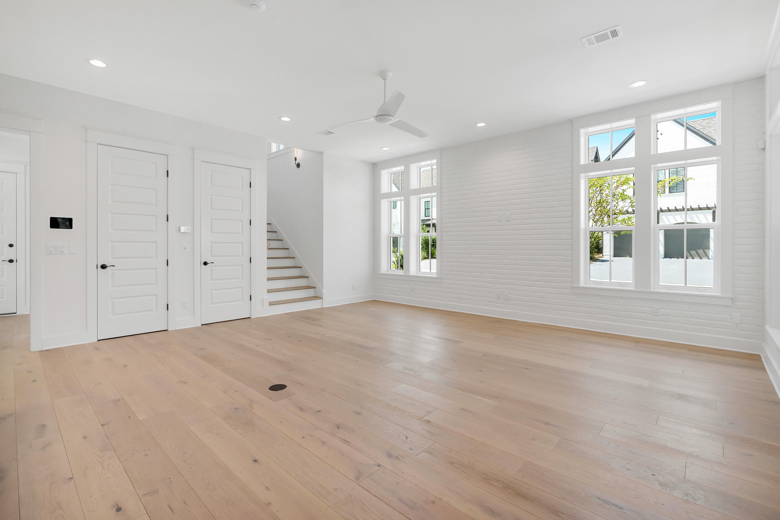 Ridgewalk - Residential