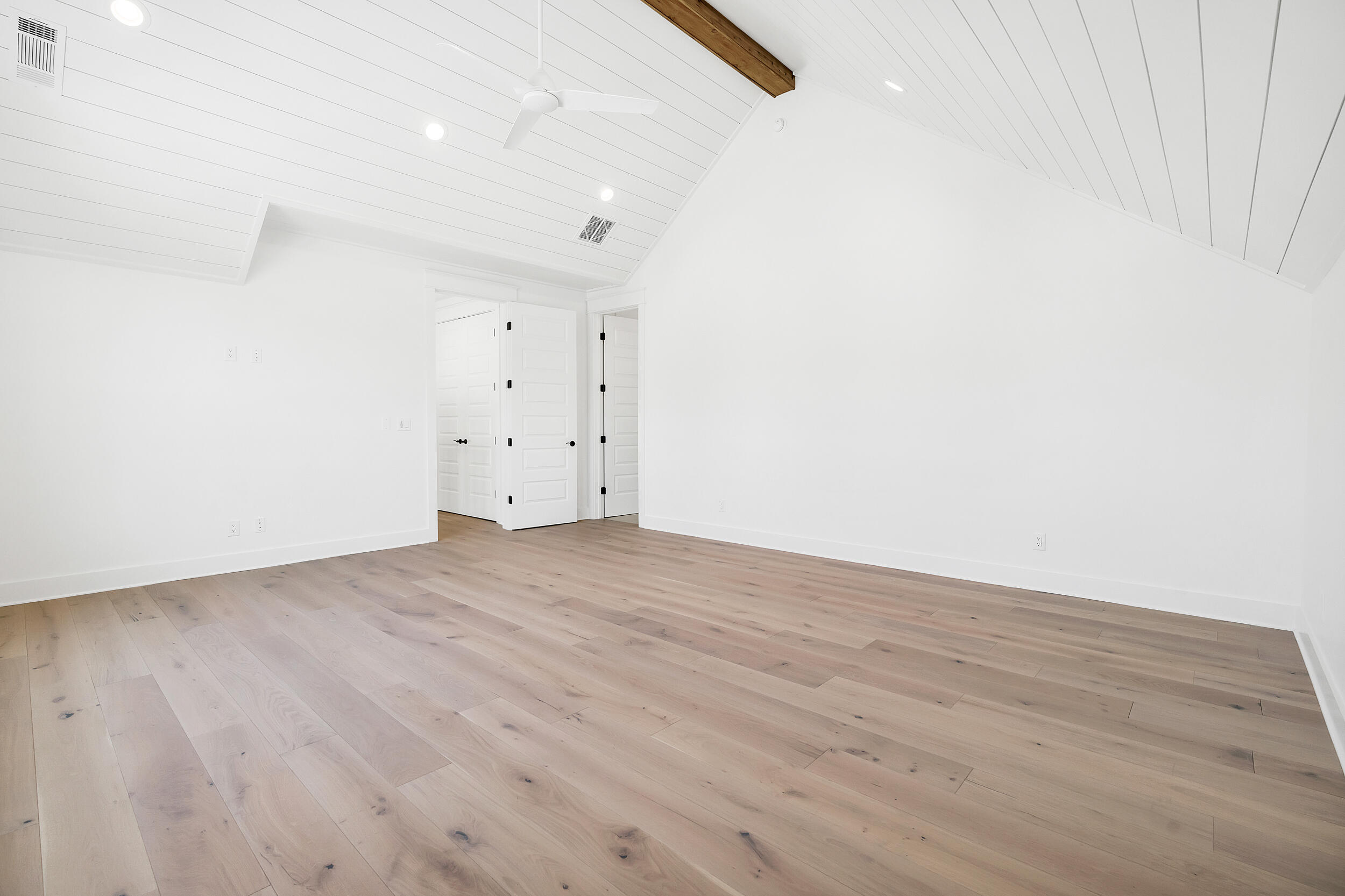 Ridgewalk - Residential