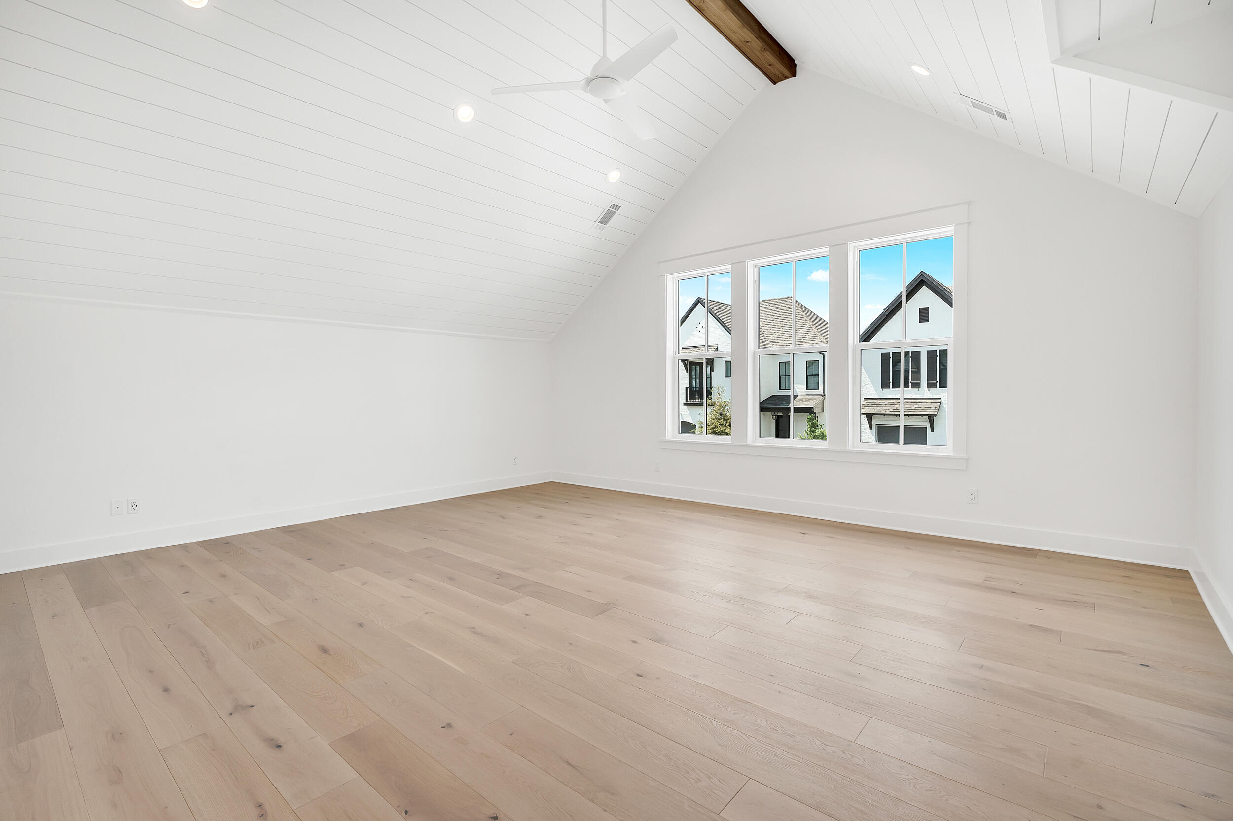 Ridgewalk - Residential