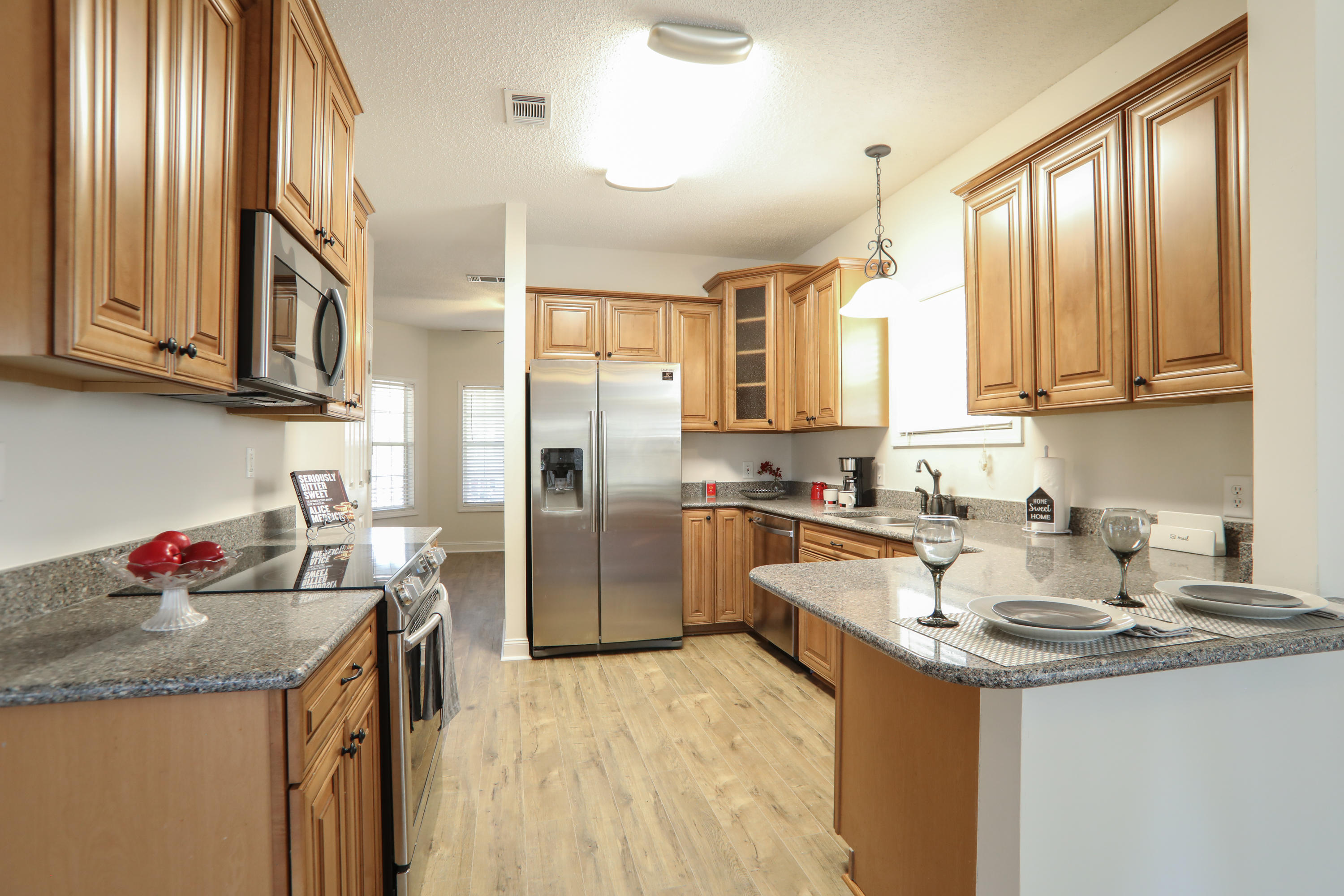 BAY PINE SHORES - Residential