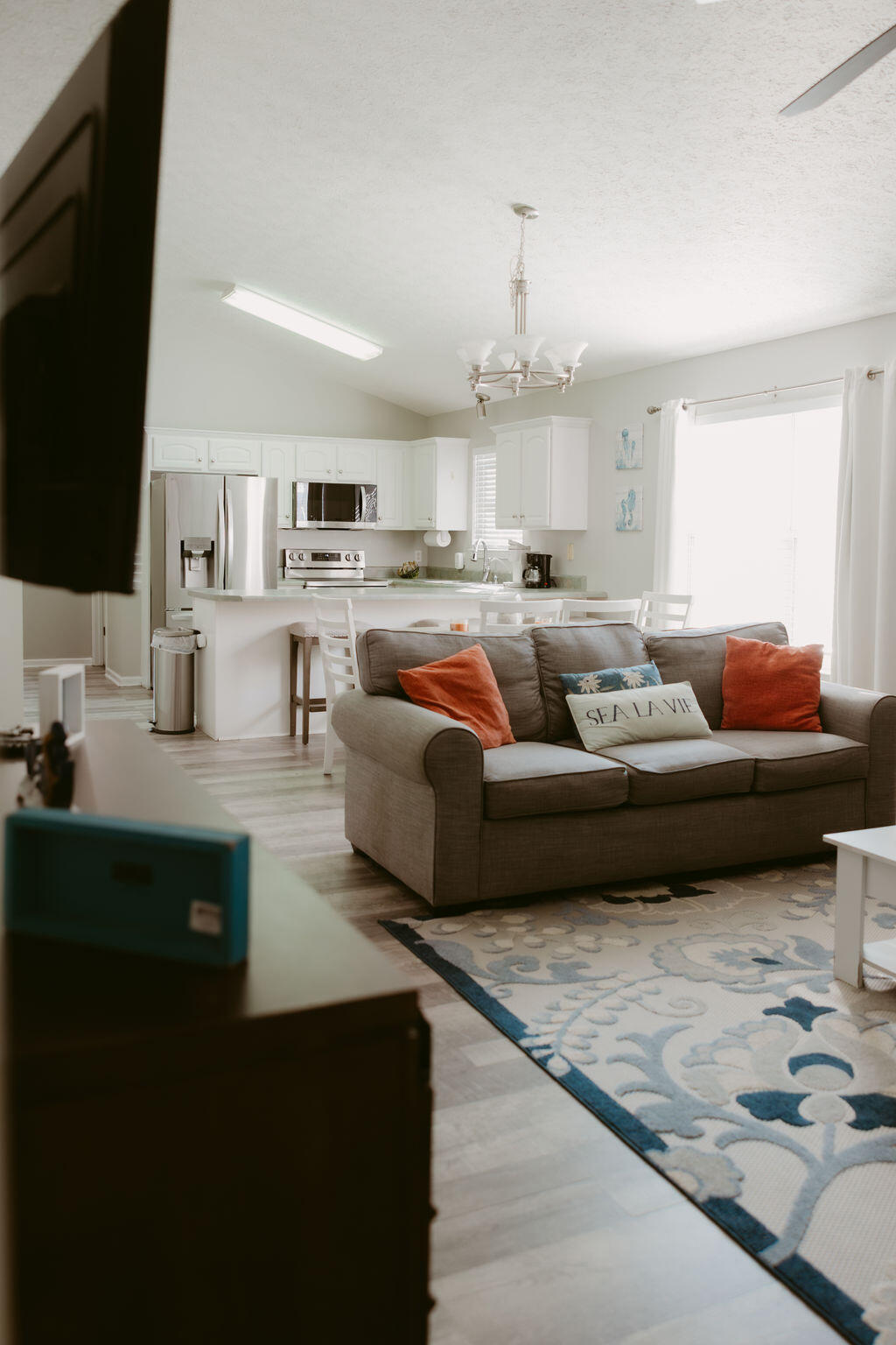 PALM COVE PH I 47B LOT8 ORB 4451 P 813 - Residential Lease