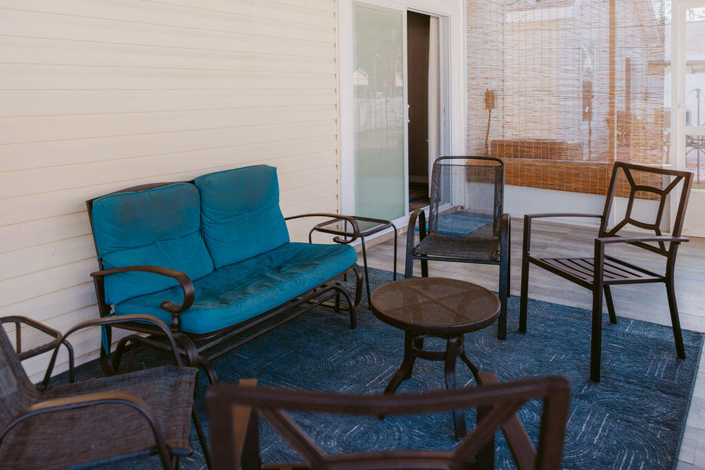 PALM COVE PH I 47B LOT8 ORB 4451 P 813 - Residential Lease