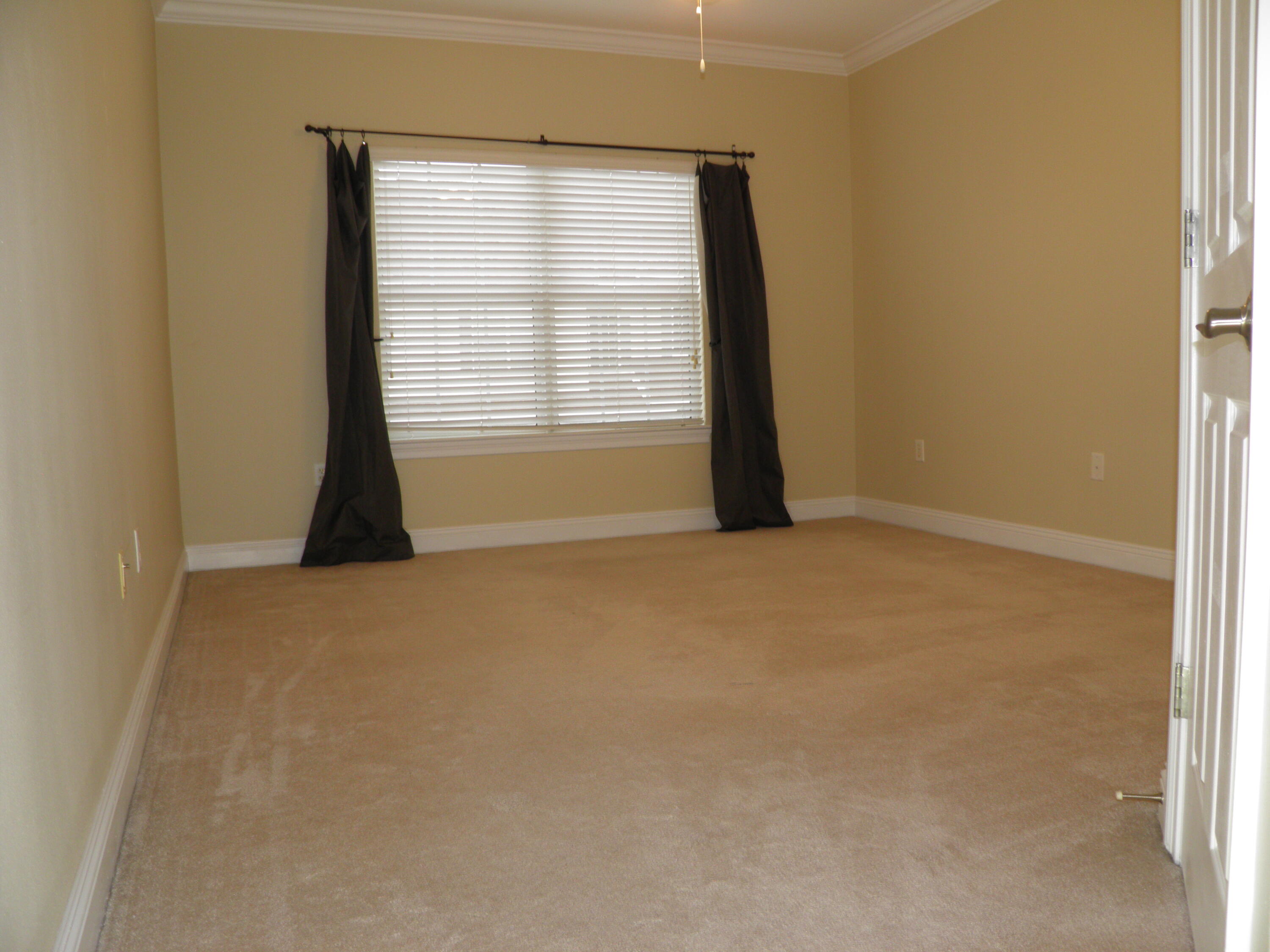 WALTON OAKS - Residential