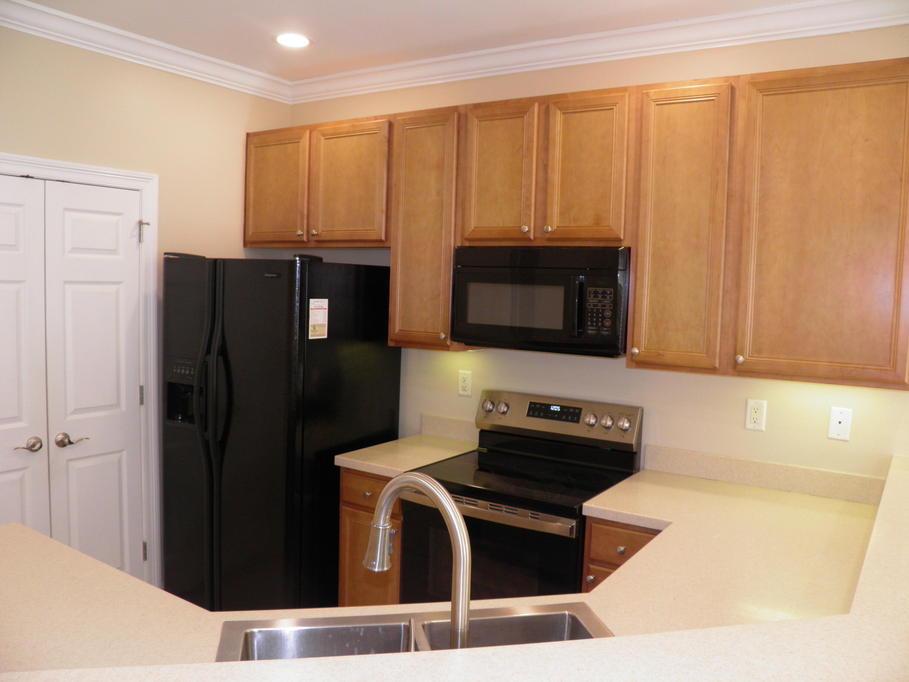 WALTON OAKS - Residential